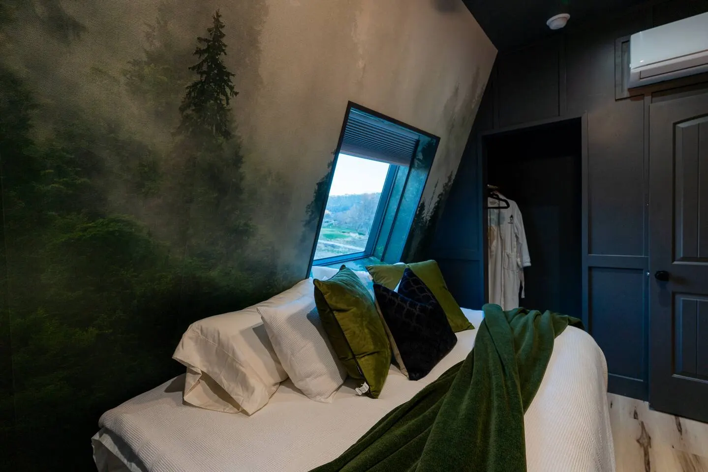 Perrine Hideaway 19