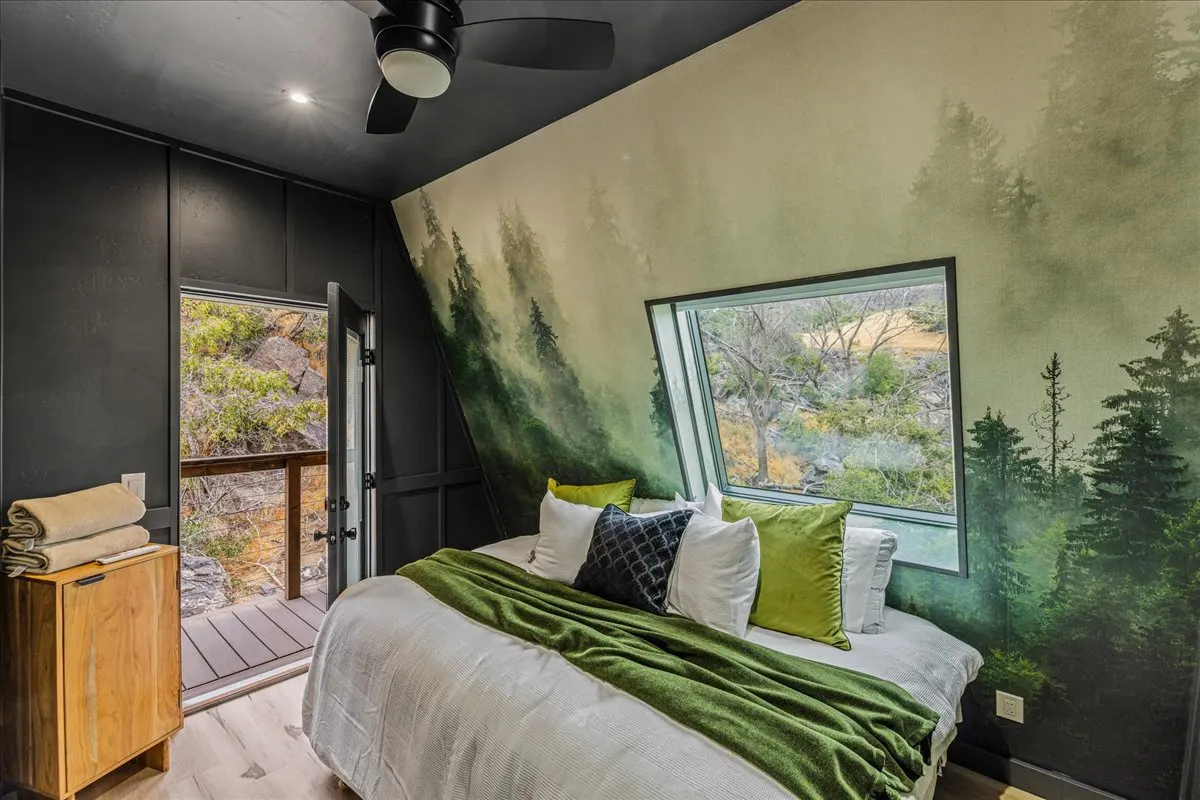 Perrine Hideaway 7