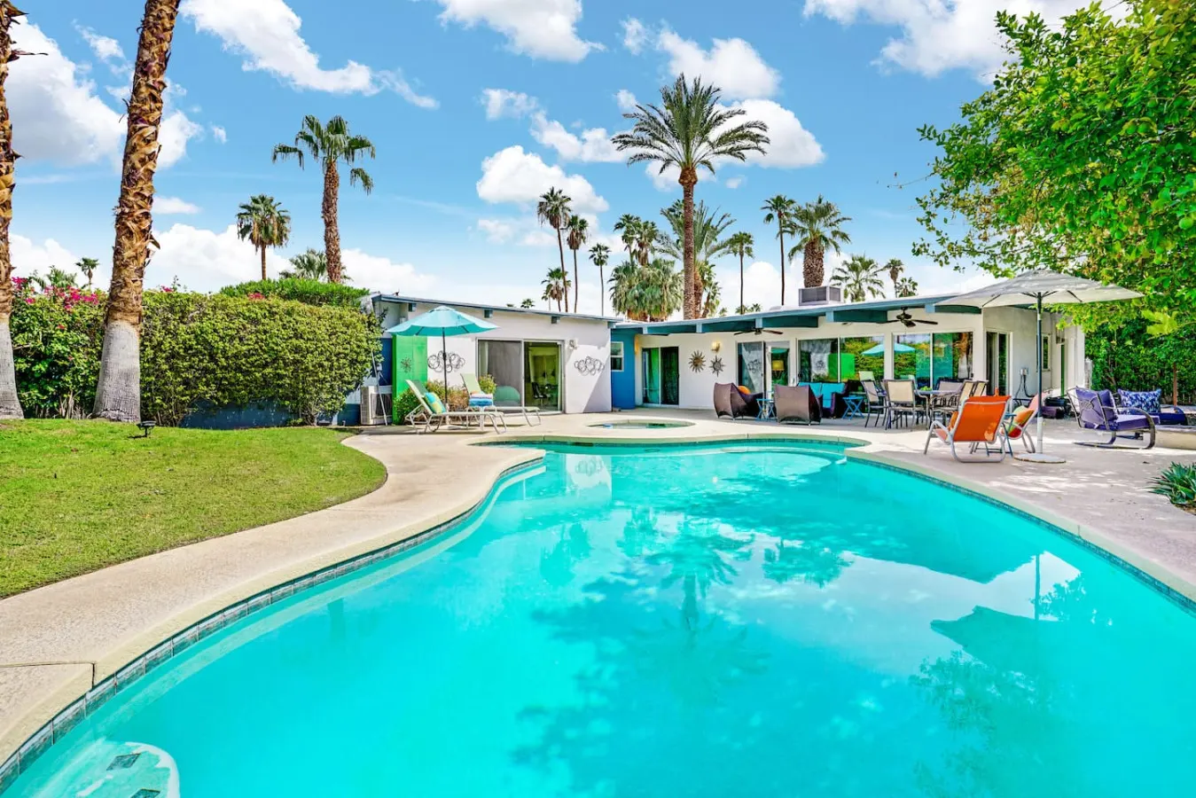Emerald Escape: Palm Springs, CA 16
