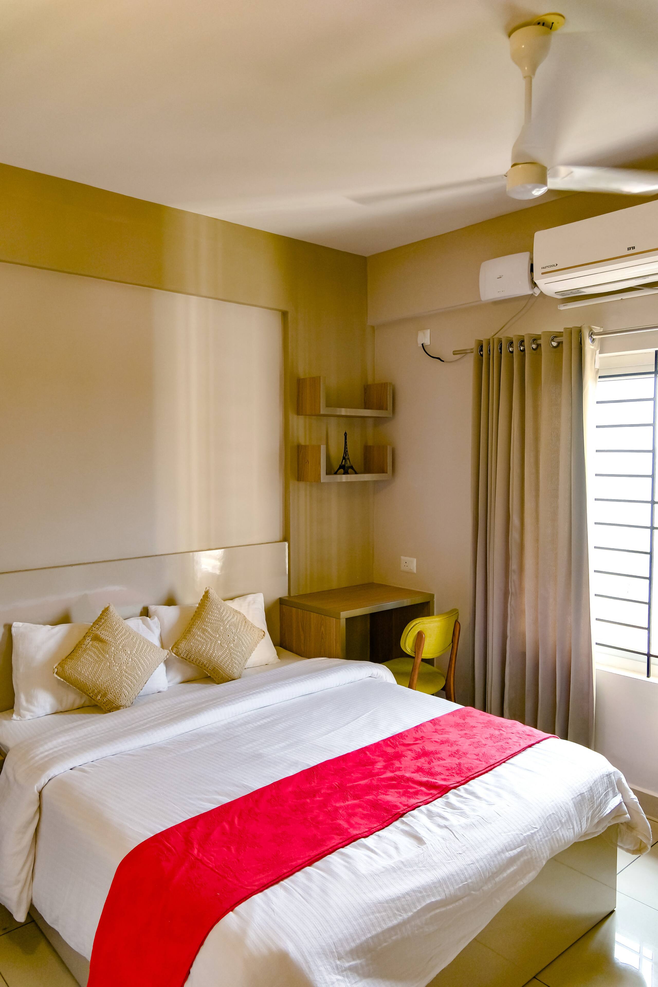 Bastiat stays | Serenity 1bhk | Kakkanad 23