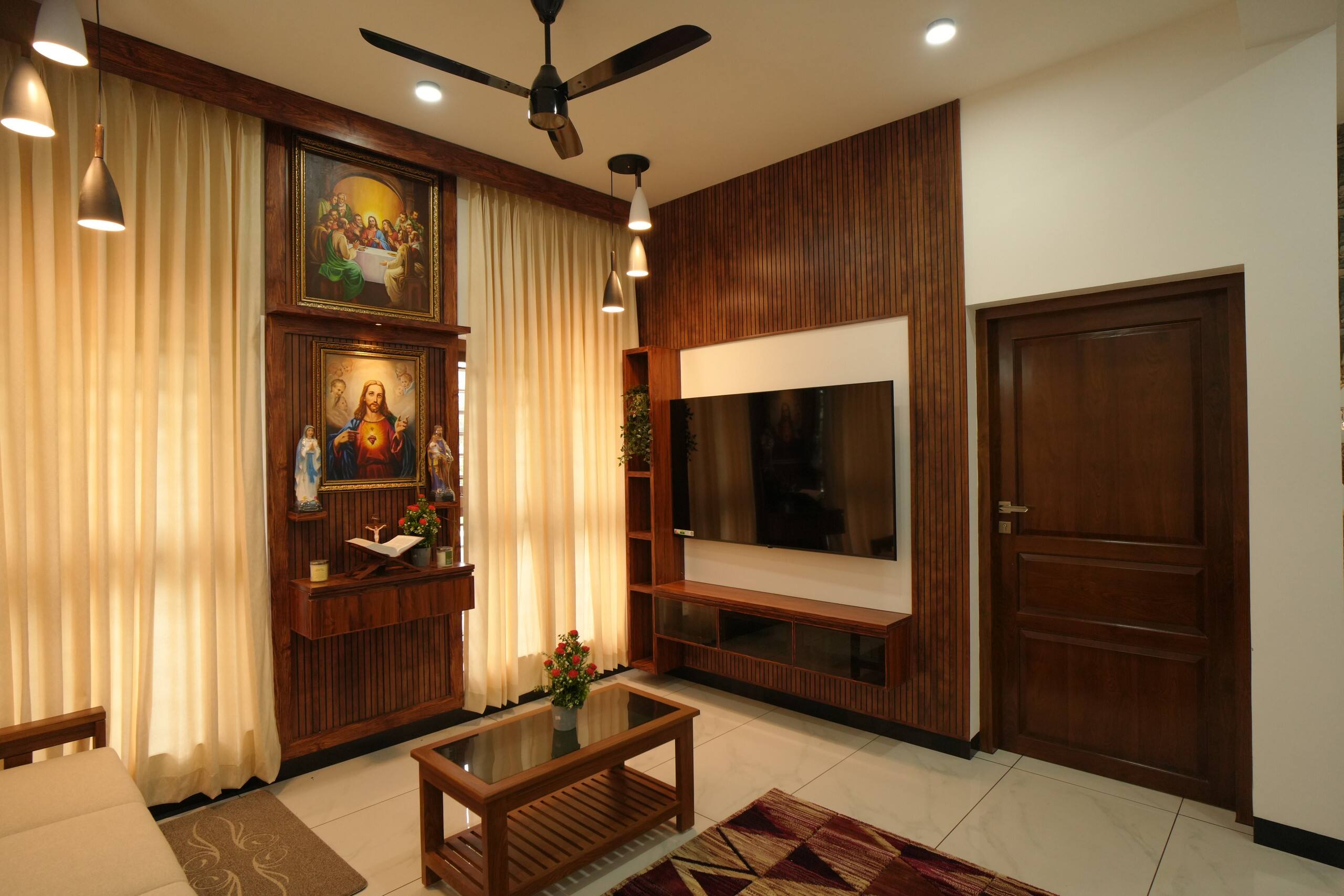 Stay Near Kochi Airport - Mulavarickal Homes 11