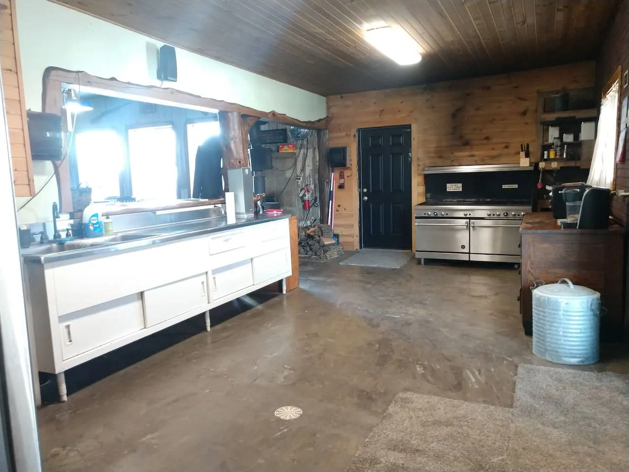 Roslyn Creamery Co. - Hunting/Fishing Getaway 17