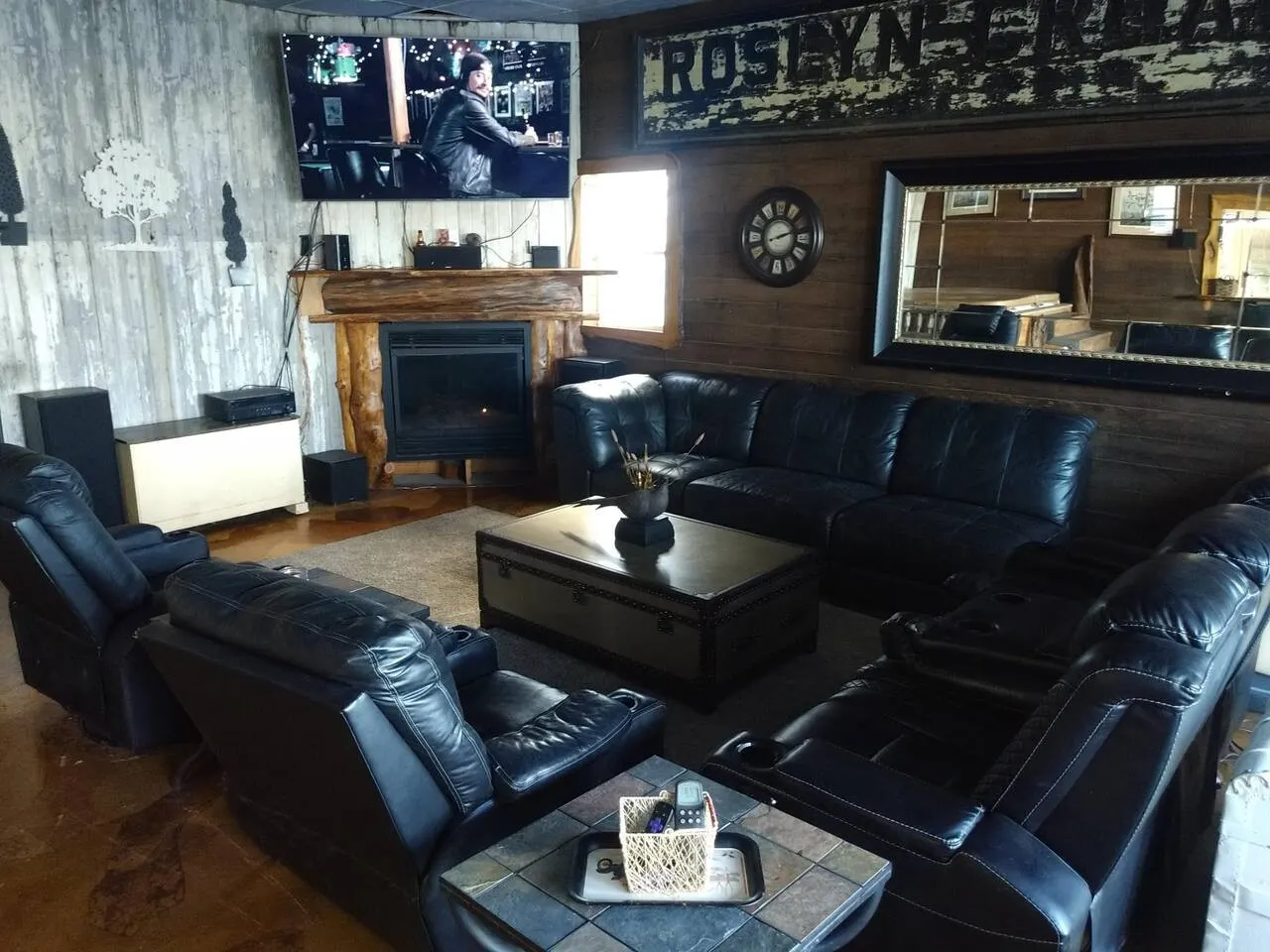 Roslyn Creamery Co. - Hunting/Fishing Getaway 6