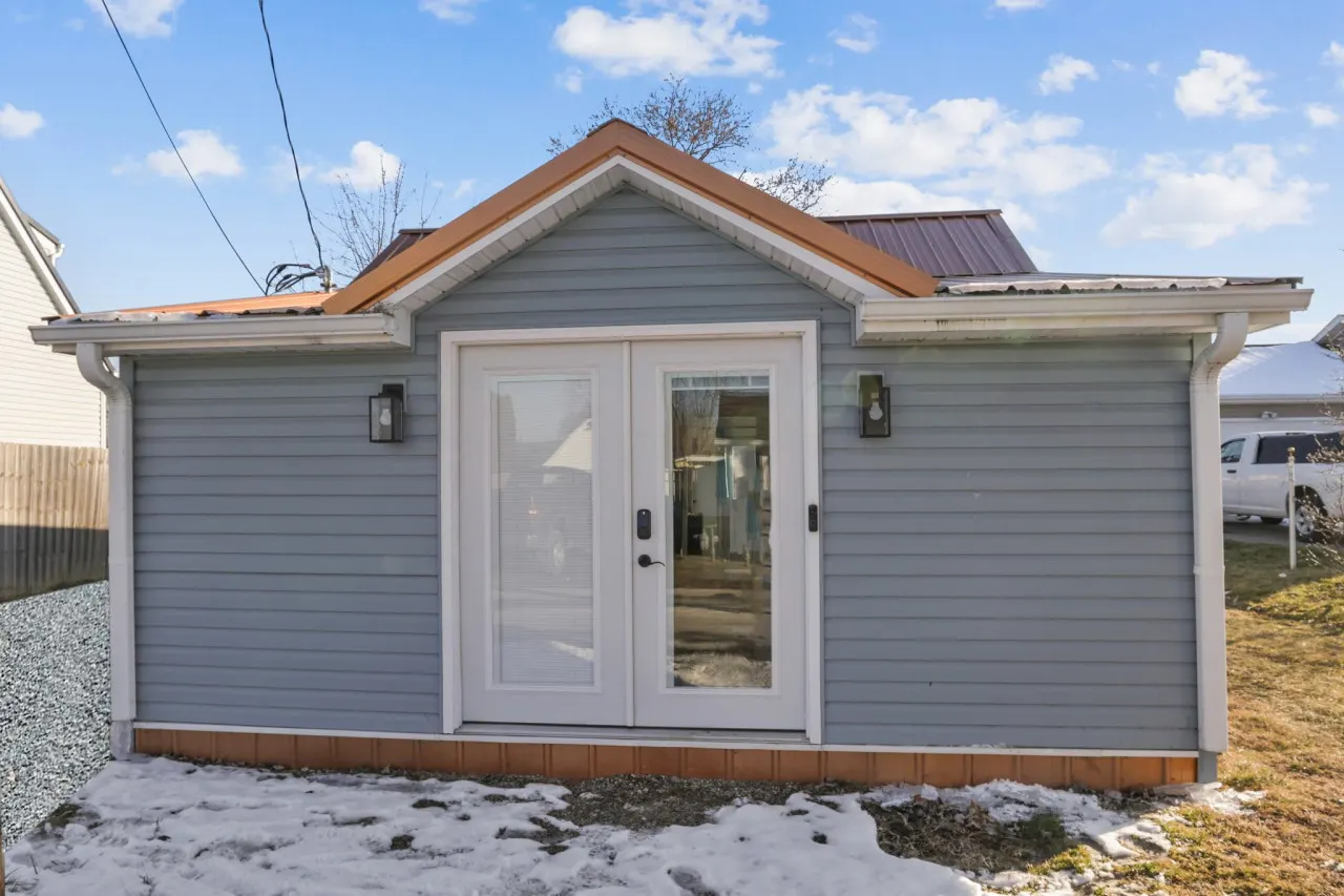 The Shack 9