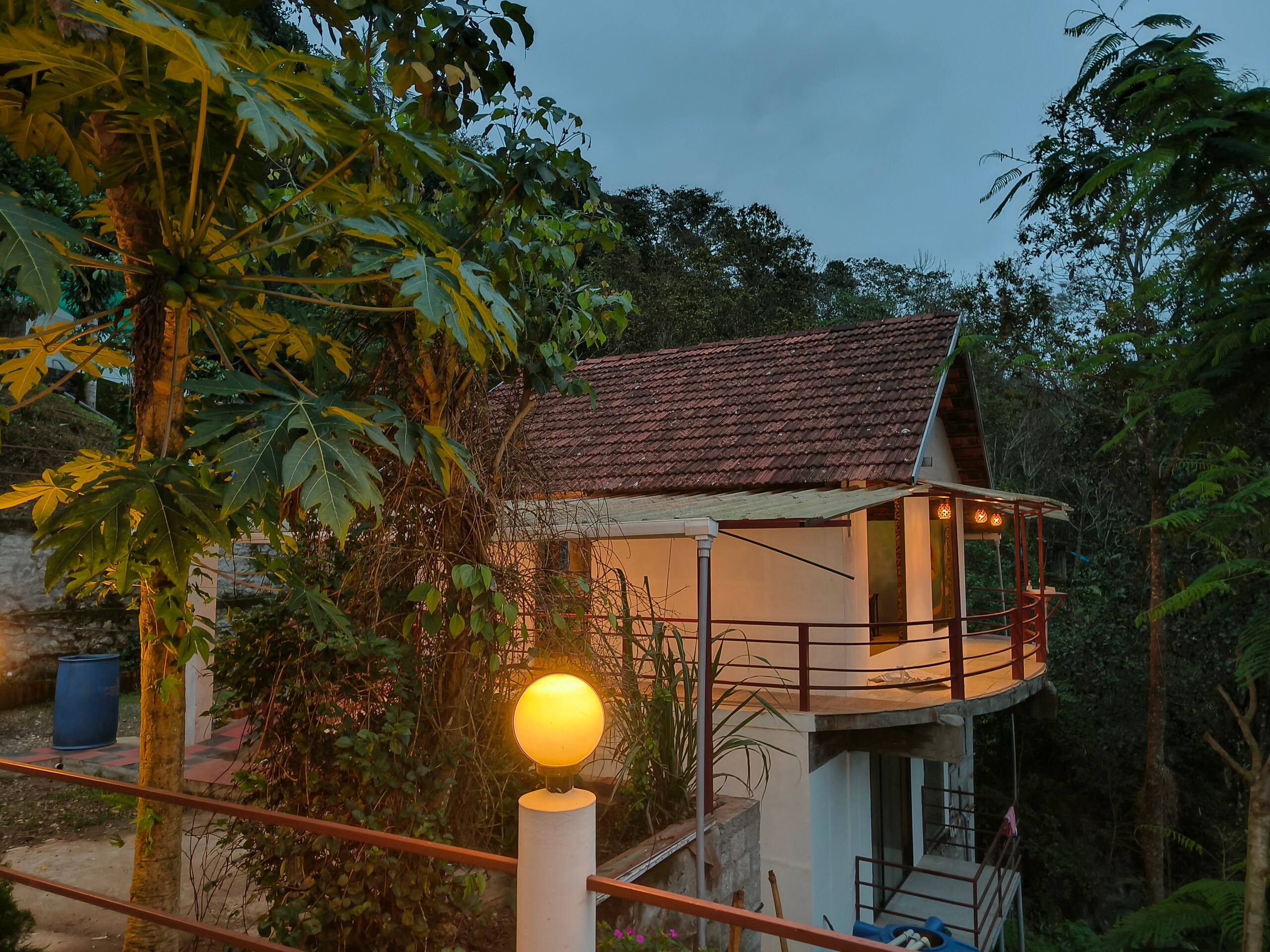 Barefoot Plantation Stay ; Entire GroundFloor 5