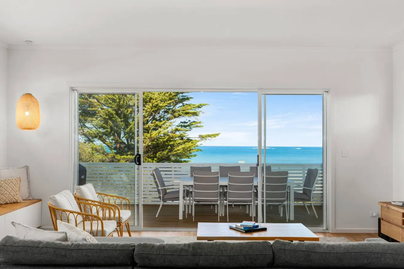 Pipe Dreams—Stunning Ocean Views by Victor Harbor 9