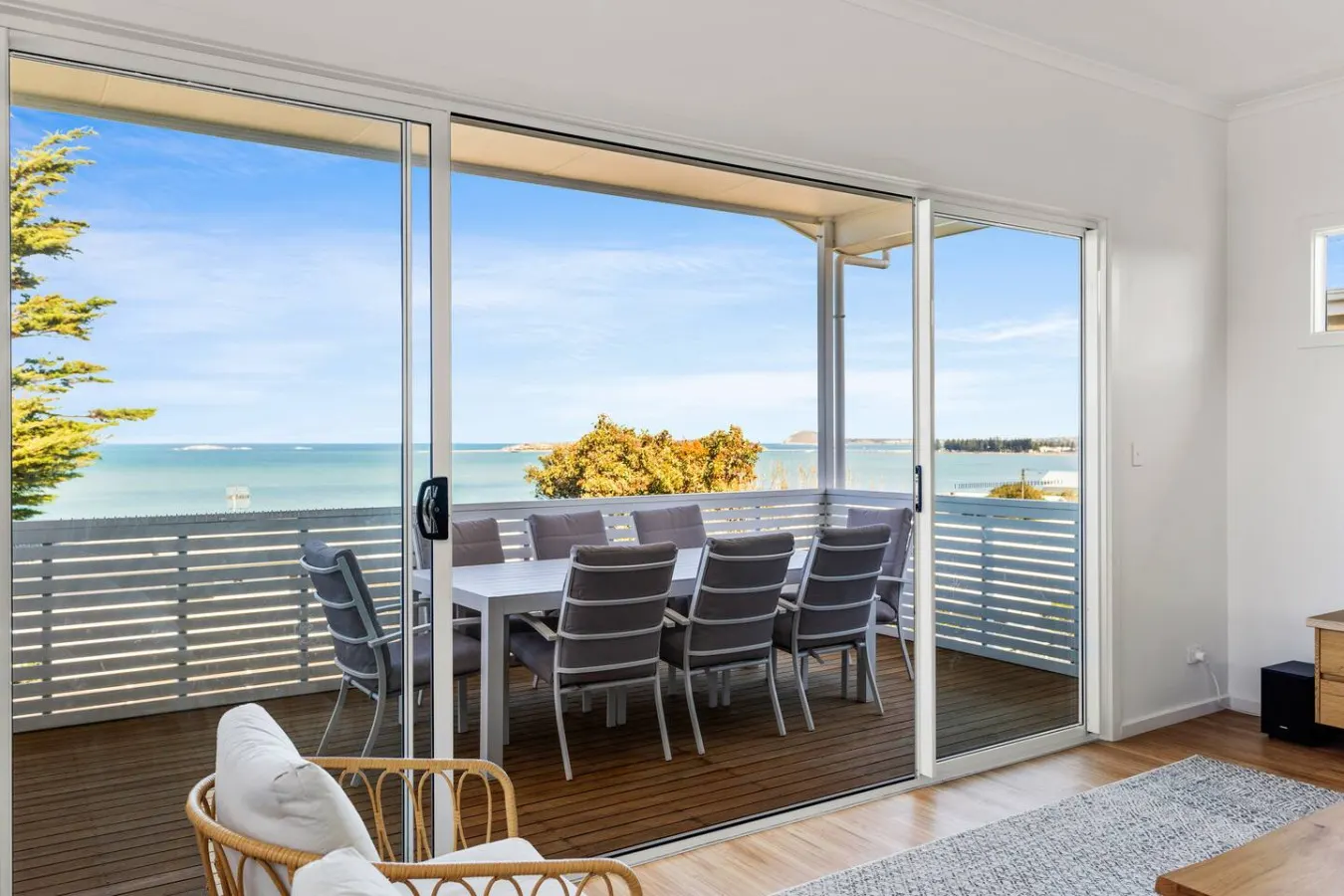 Pipe Dreams—Stunning Ocean Views by Victor Harbor 10