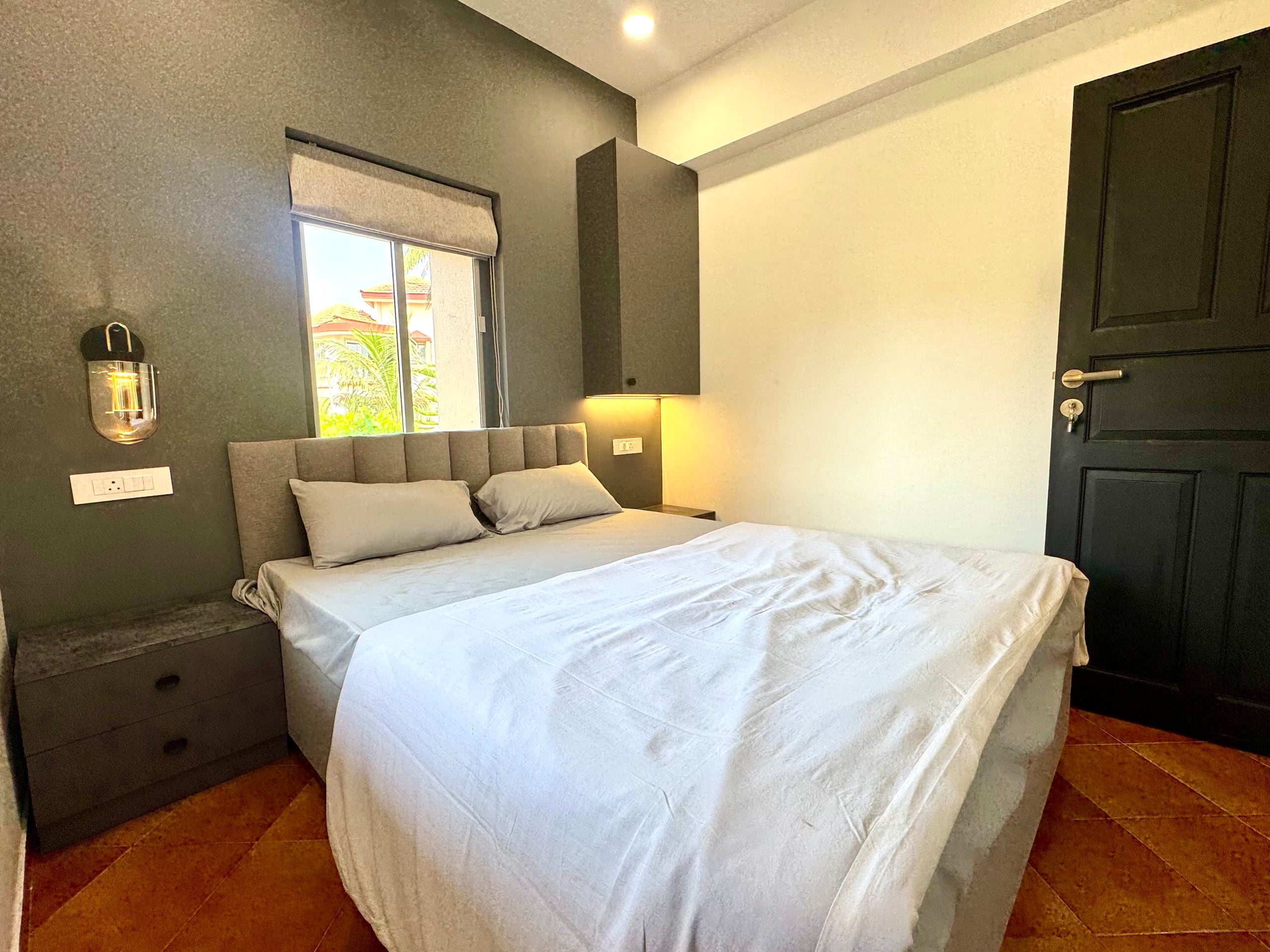 *Casa Serena - 2 BHK 100 metres to beach* 19