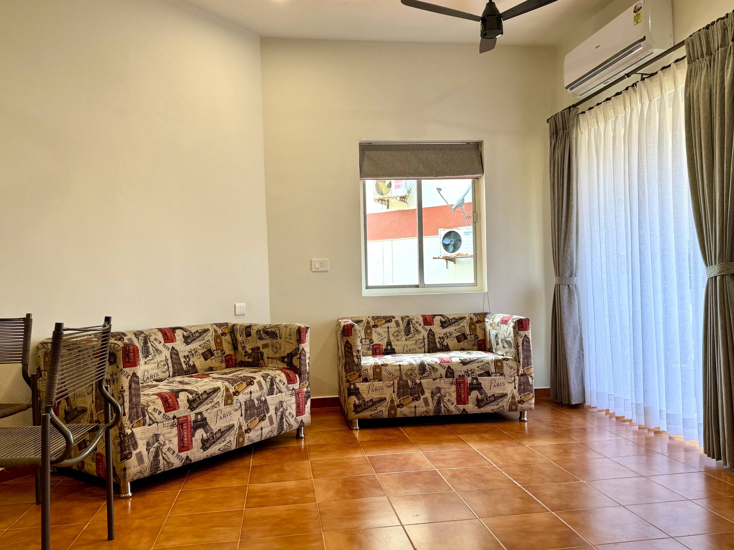 *Casa Serena - 2 BHK 100 metres to beach* 9