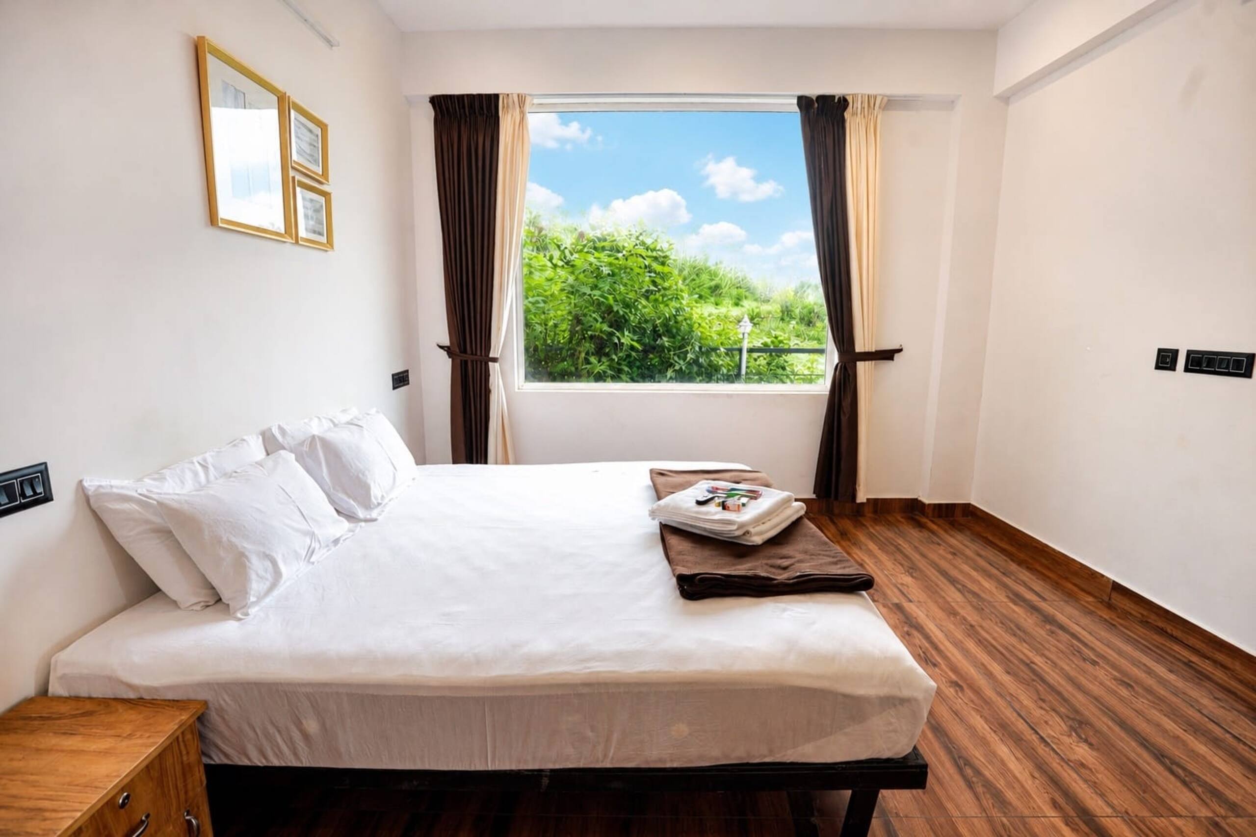 Premium 4BHK+2BR VILLA in vagamon with pool 26