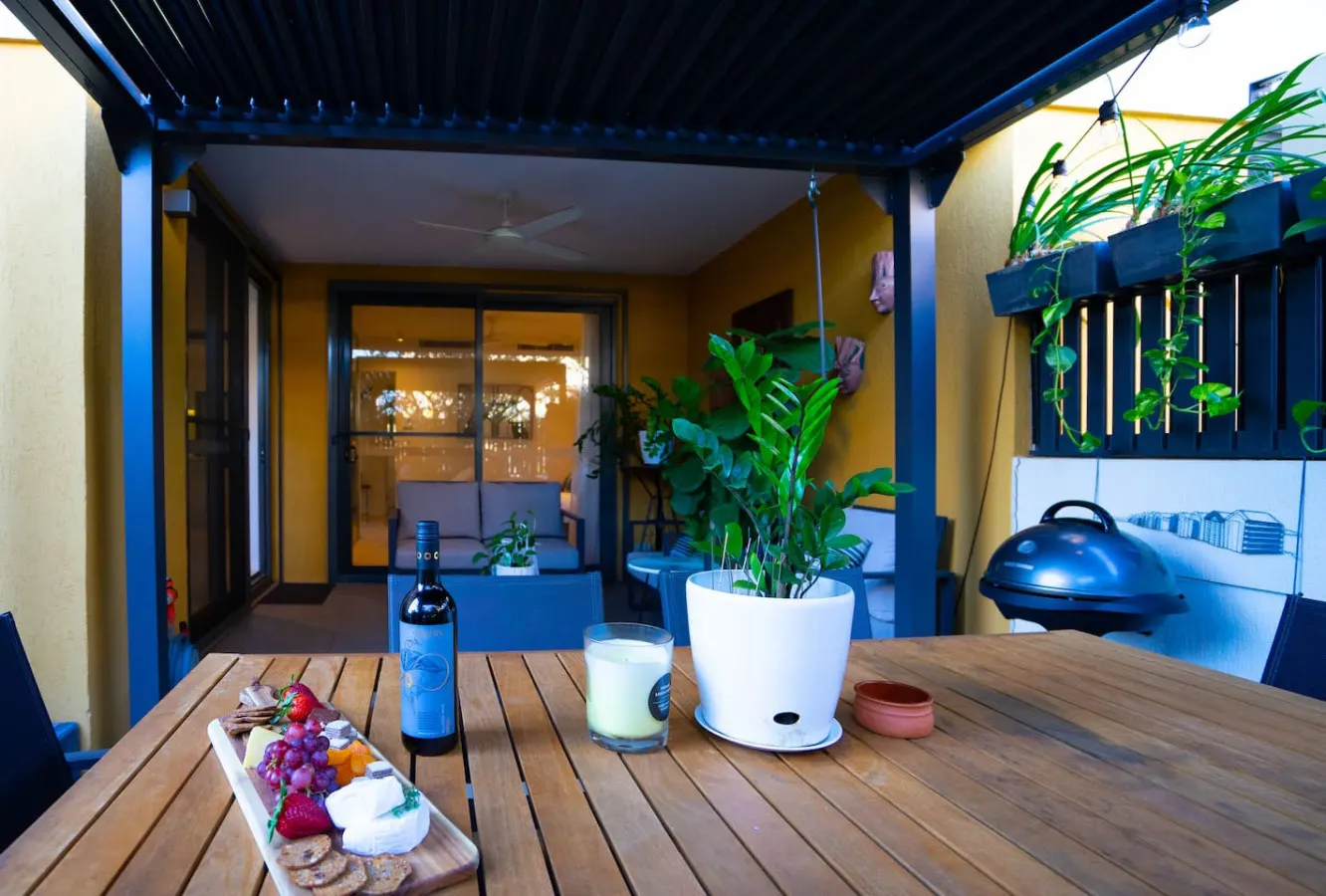 ZenSeaside: Waterfront Haven ~ Office ~ Pool ~ BBQ 7