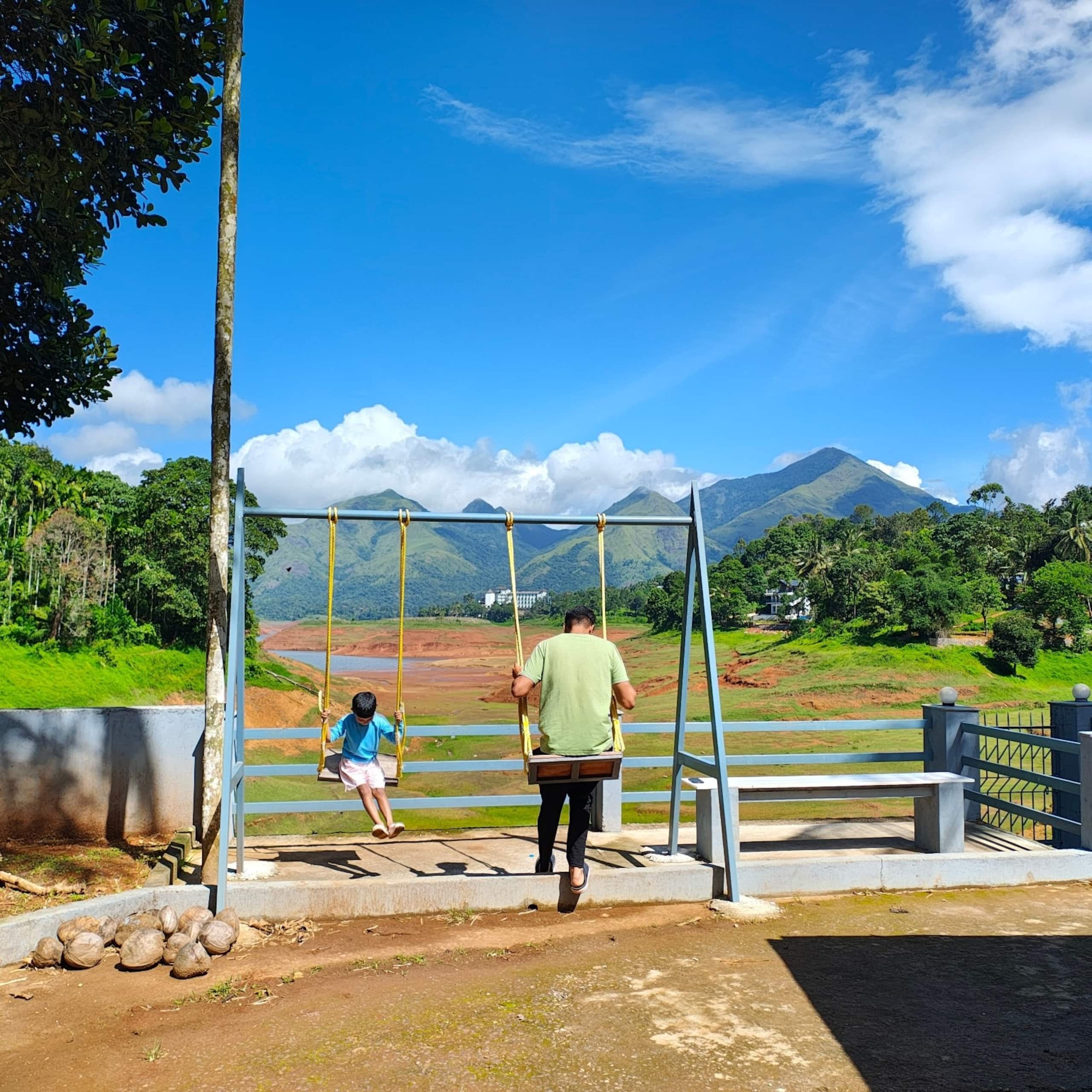 Wake up to the mountain views at Airfresh Villas 32