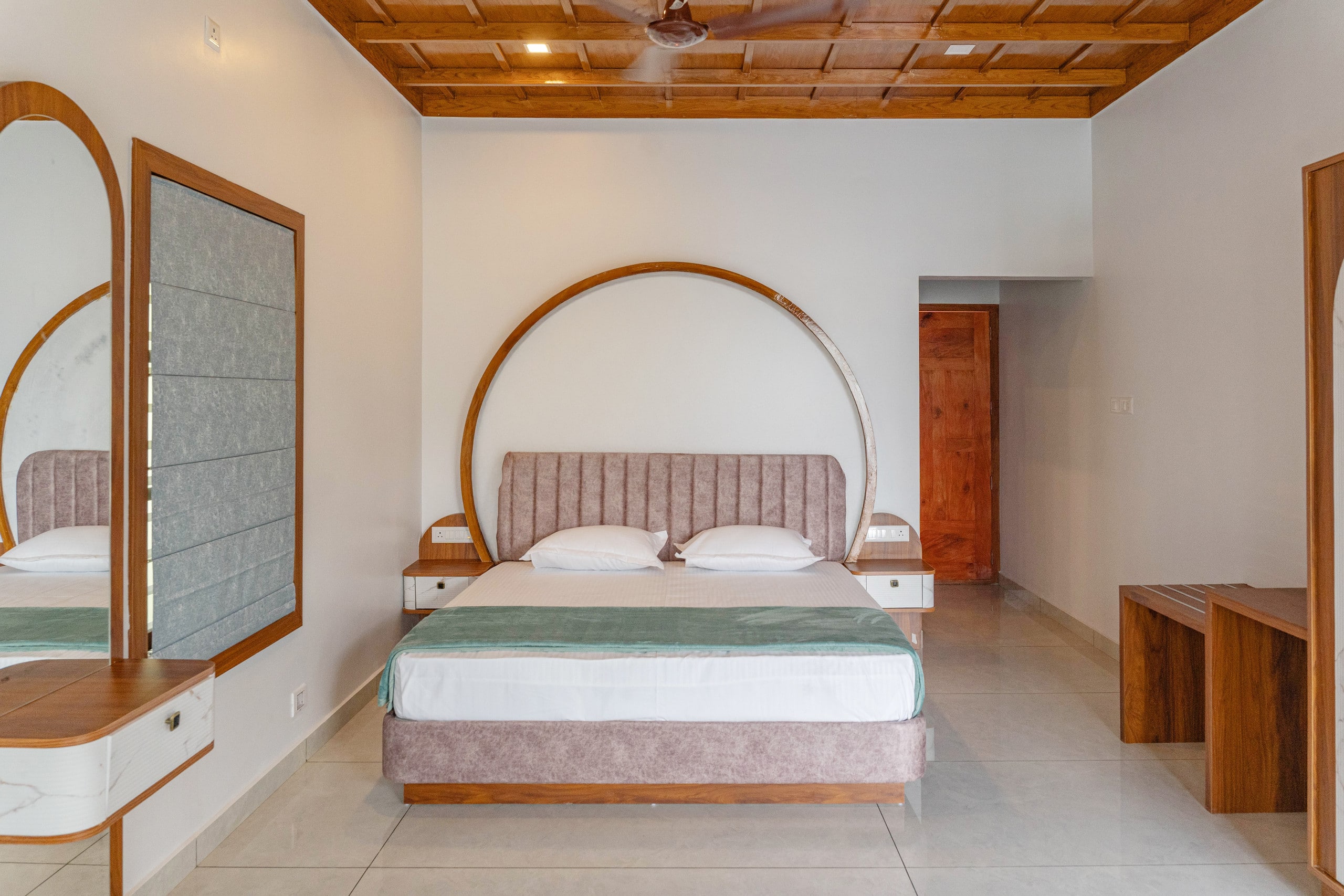 Wake up to the mountain views at Airfresh Villas 13