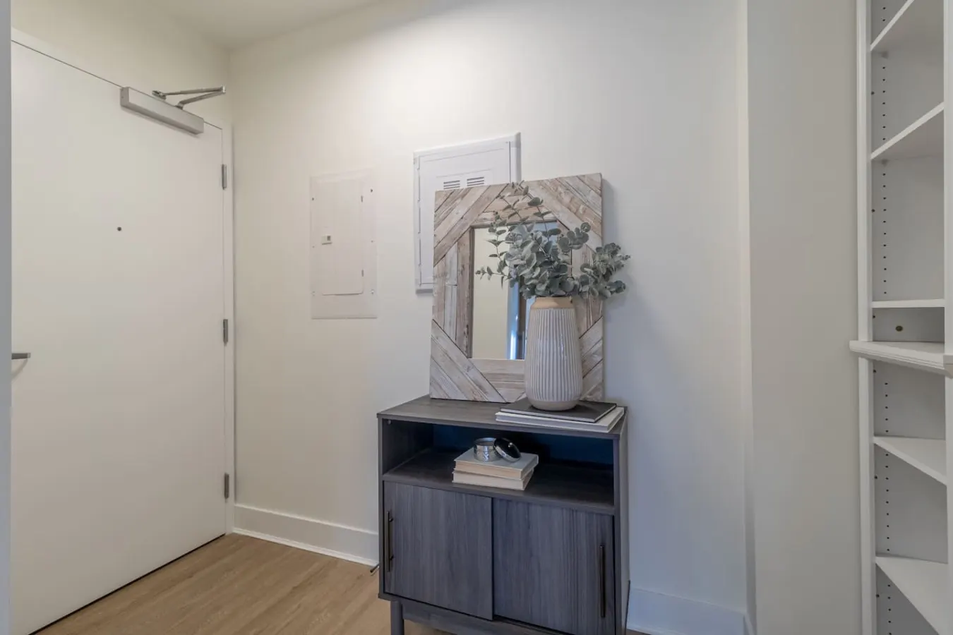 2 bedroom condo- Hot Tub, 1 min to beach - 301 — photo 2