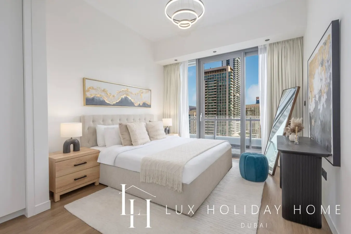 LUX The Silverene Marina View Suite 5 14