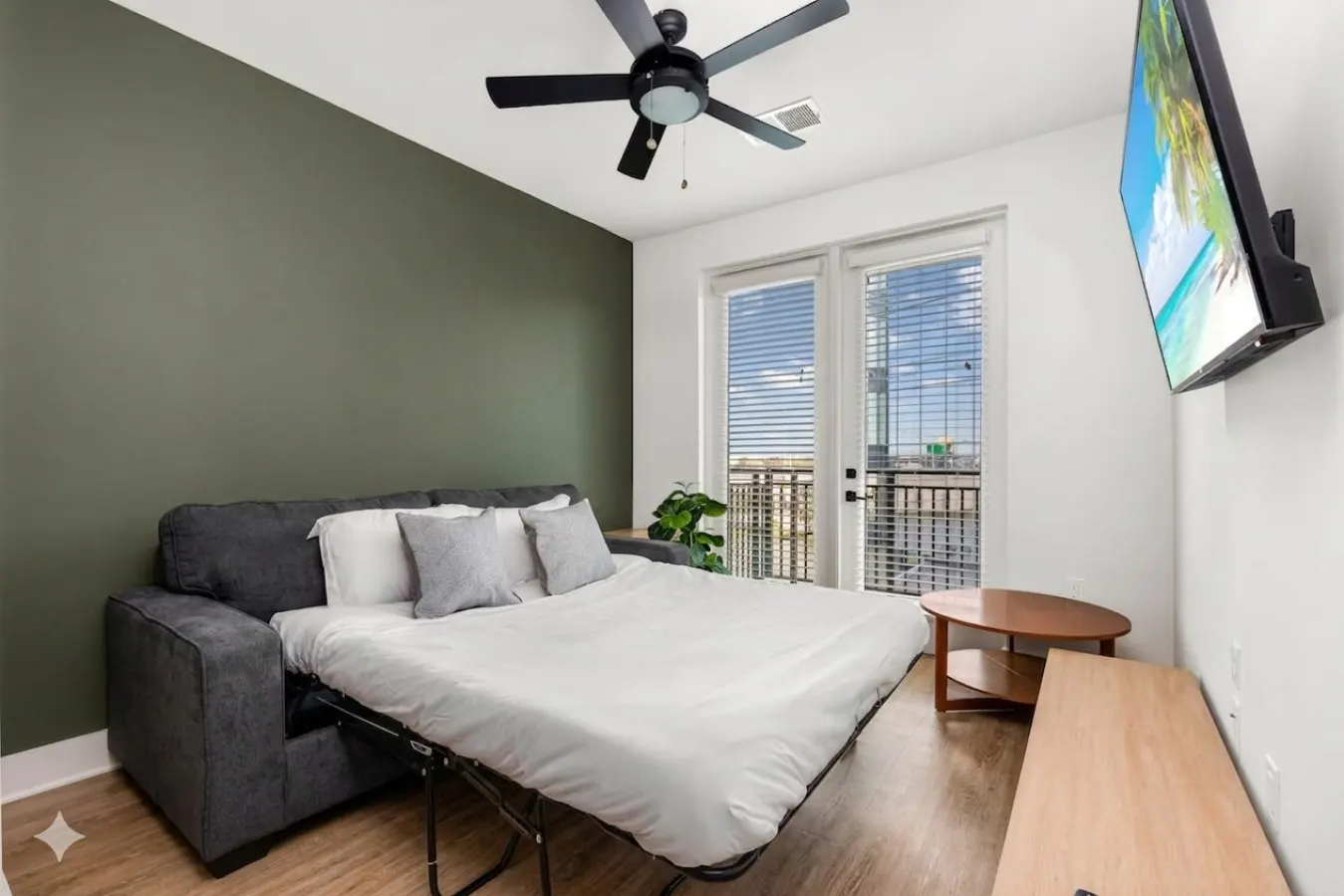 Charming 1-Bedroom Close to Raymond James! 10