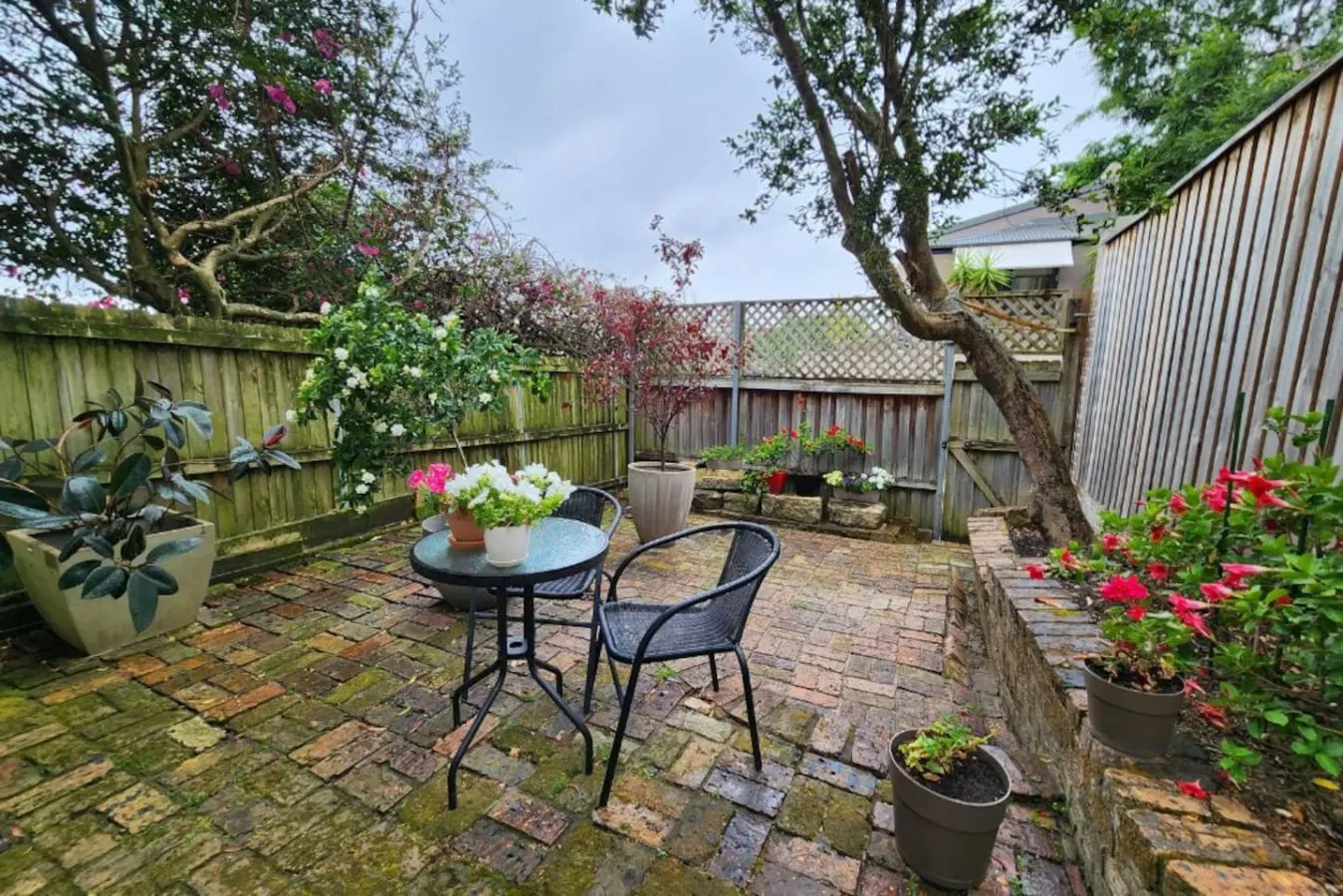 Charming 2-Bed Paddington House 14
