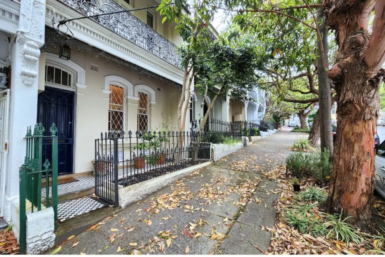 Charming 2-Bed Paddington House 17