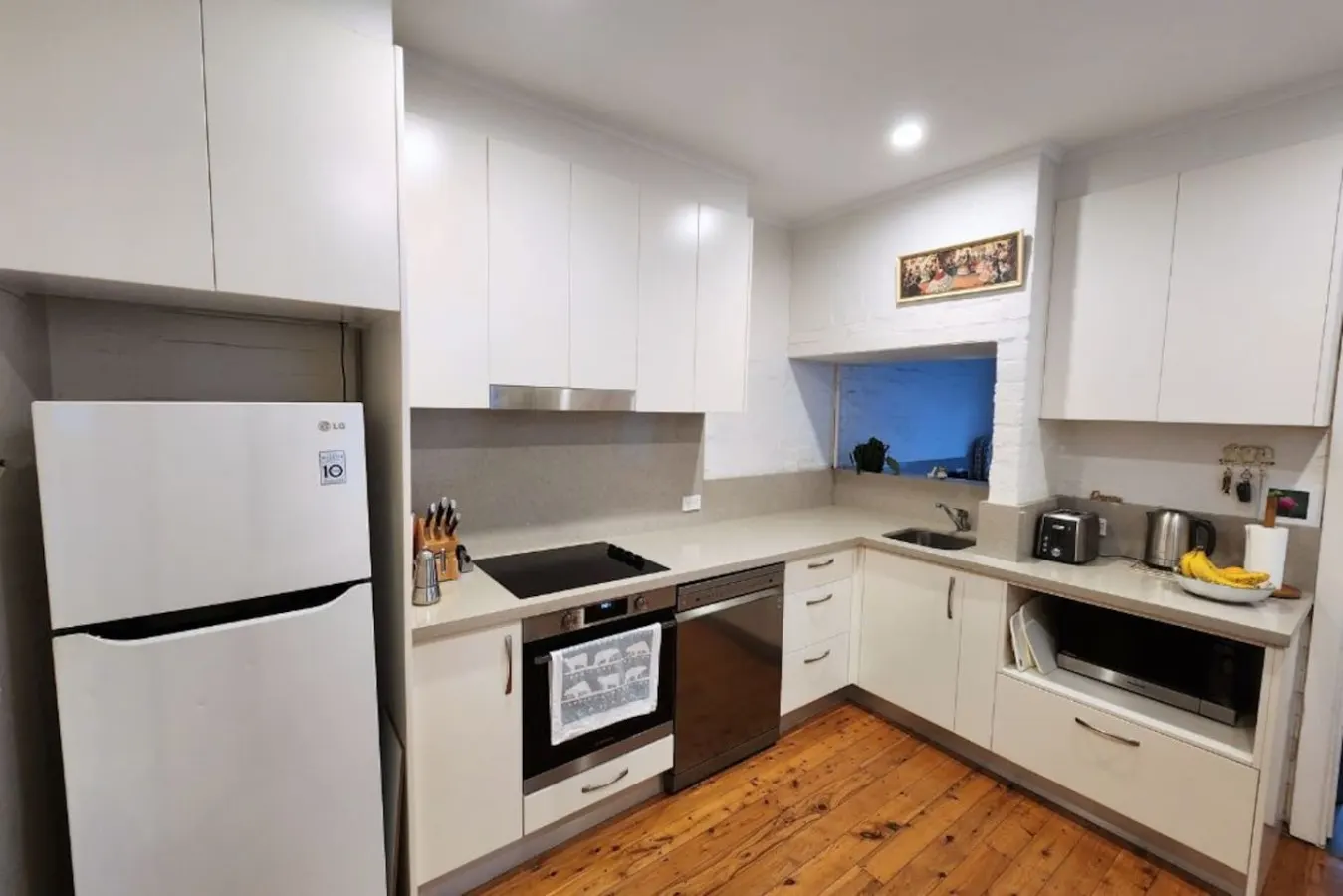 Charming 2-Bed Paddington House 19