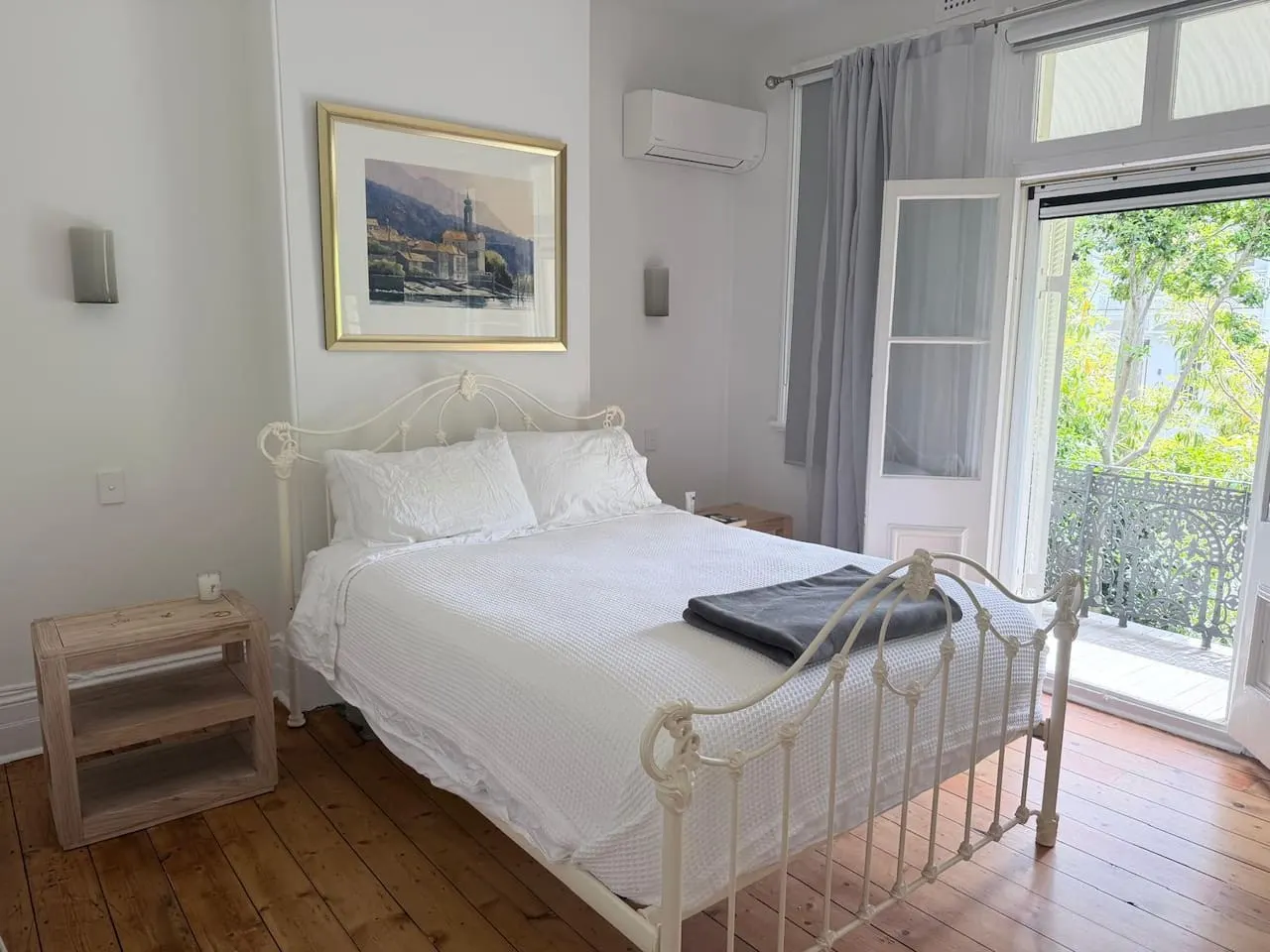 Charming 2-Bed Paddington House 20