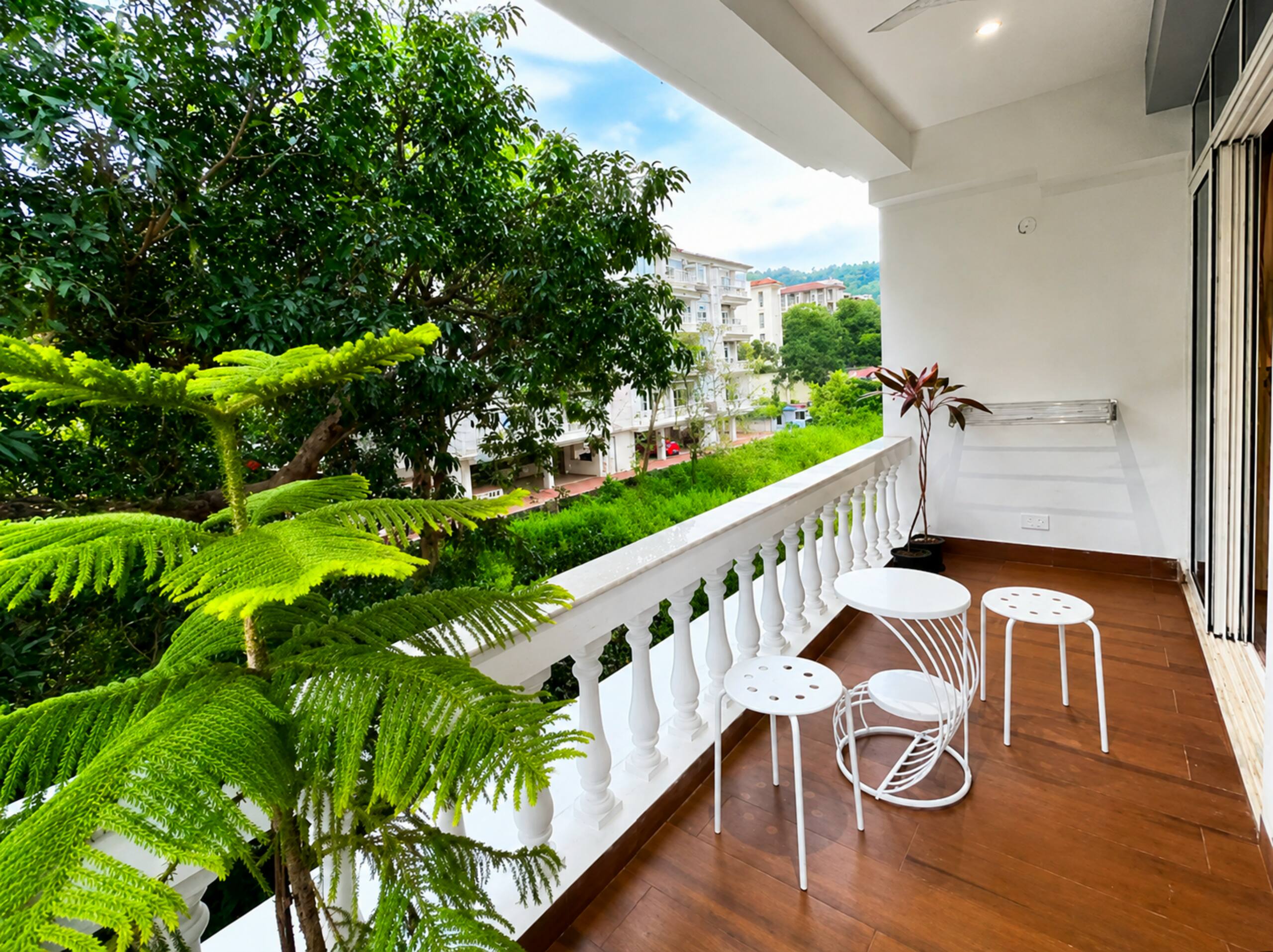 Casa Coco 2 BHK Grand Luxury Apt by Estella Stays 16