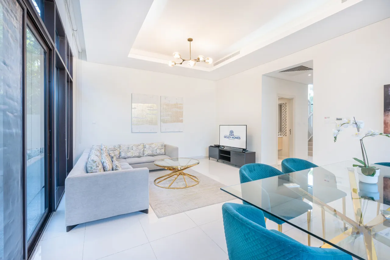 Gorgeous 3BR Semi-Detached Villa w/ Private Garden 9