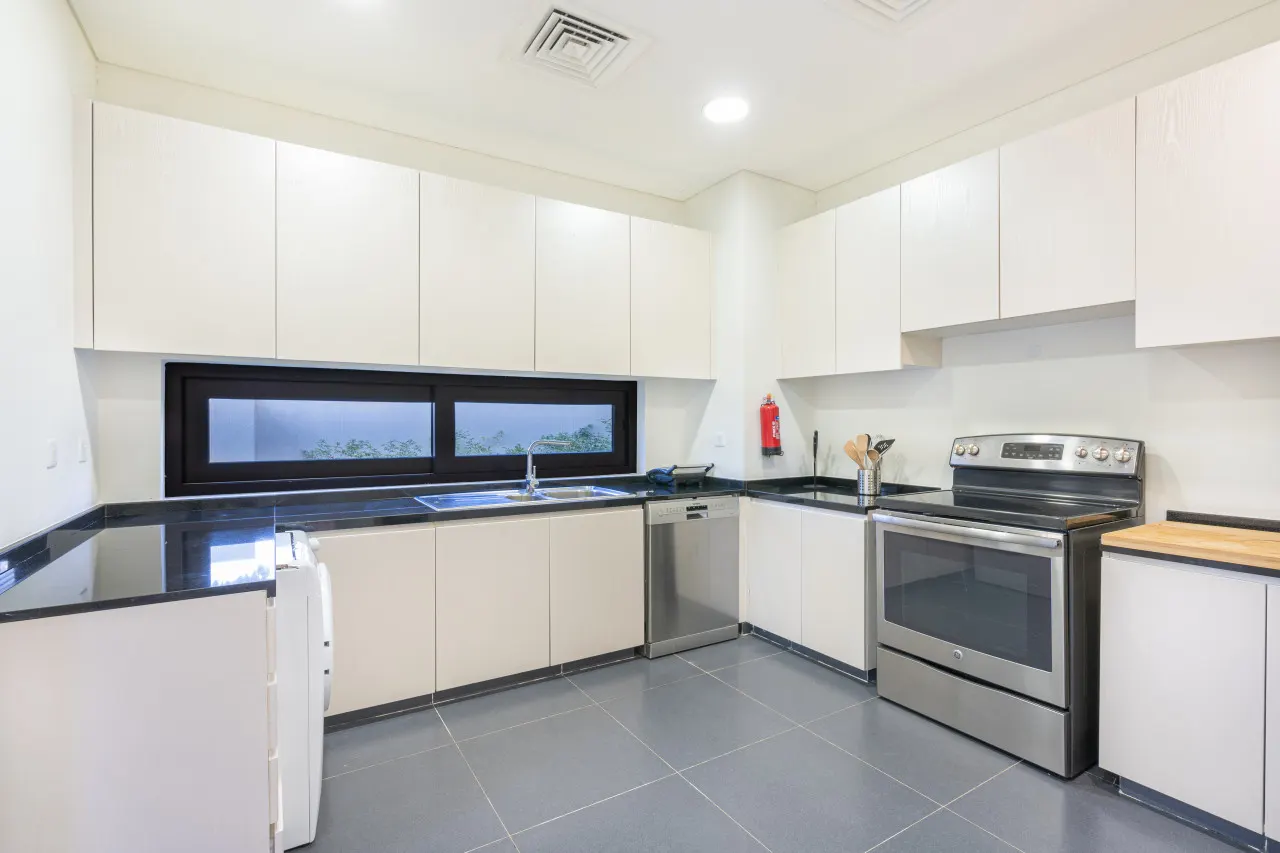 Gorgeous 3BR Semi-Detached Villa w/ Private Garden 13