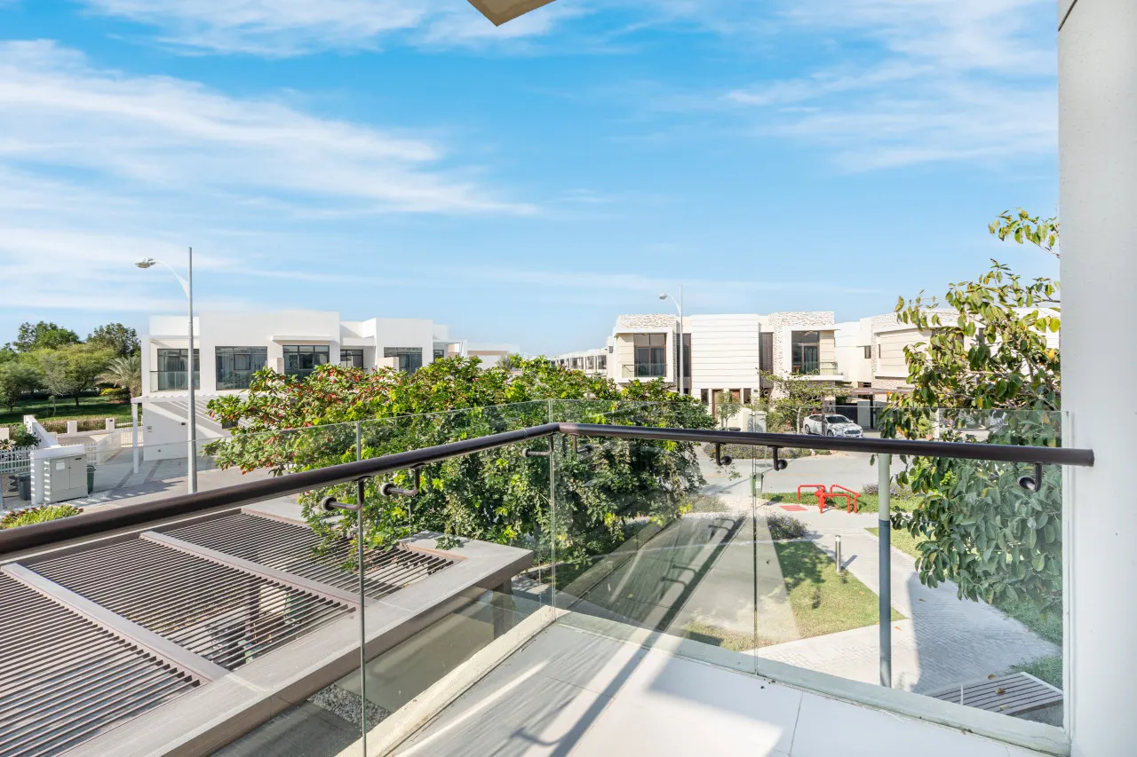 Gorgeous 3BR Semi-Detached Villa w/ Private Garden 6