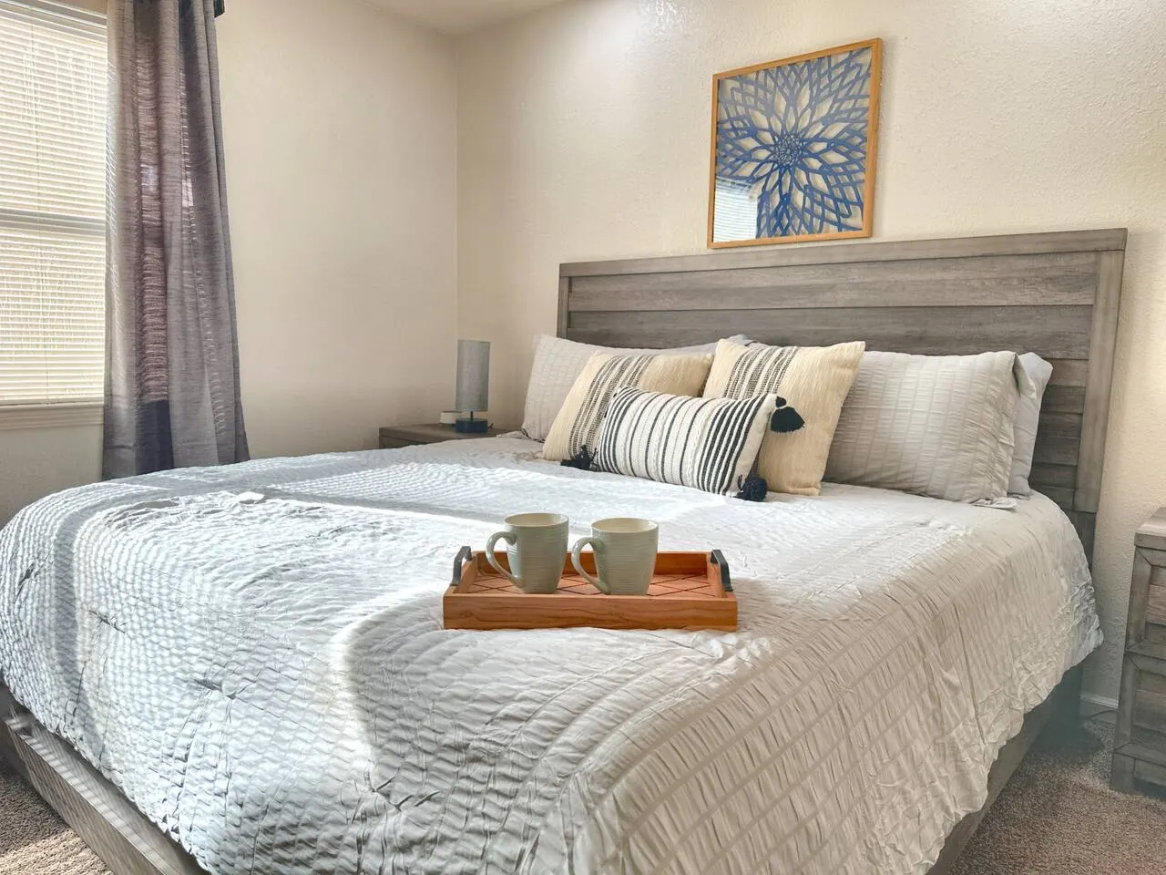 Heated Pool/Hot Tub, Golf, Fish, All New Furniture 9
