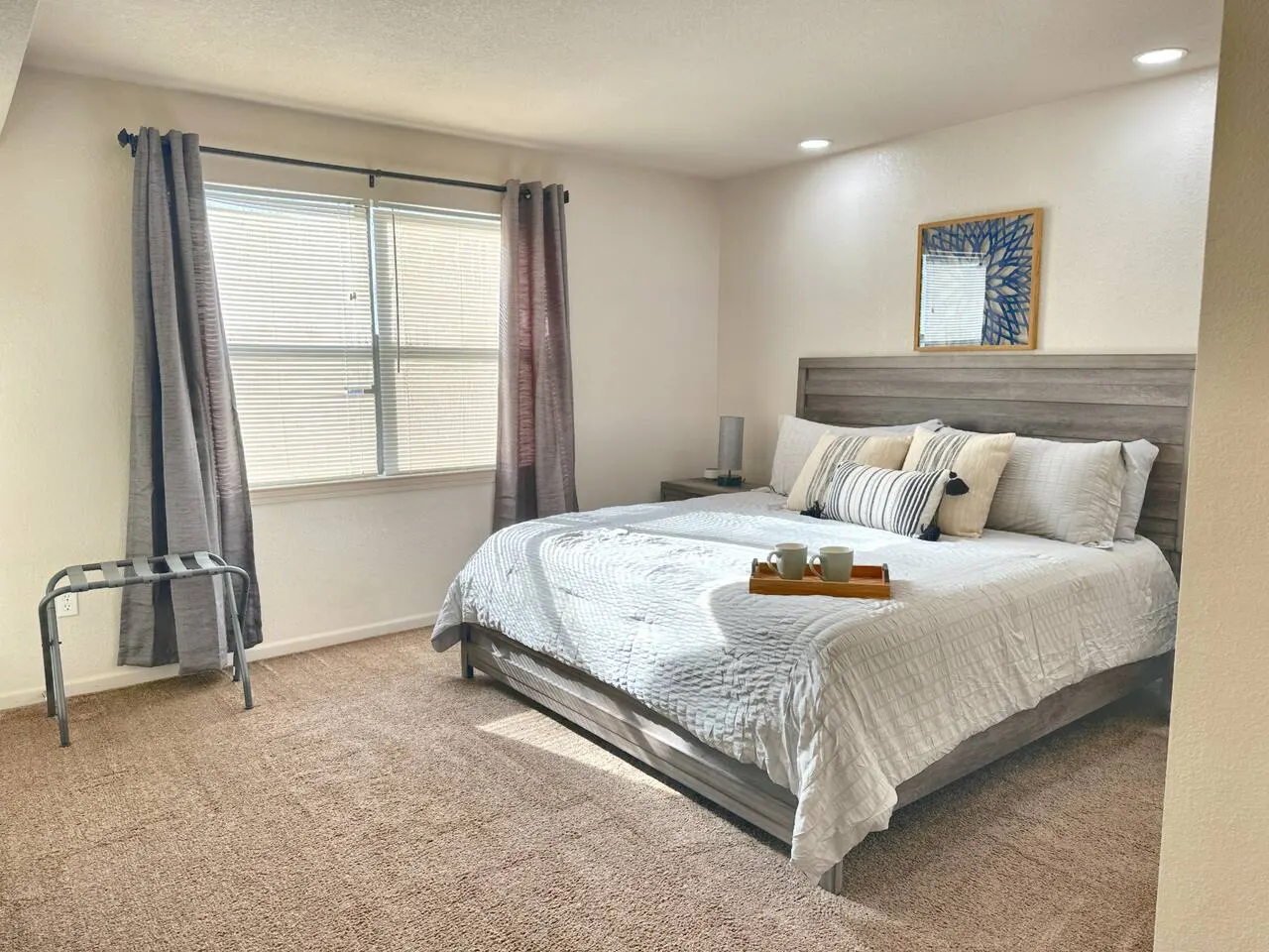 Heated Pool/Hot Tub, Golf, Fish, All New Furniture 4