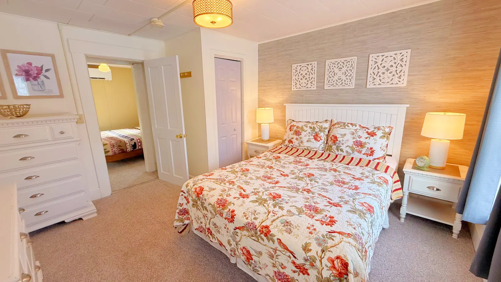 West Cove Upper Right Apartment — photo 4