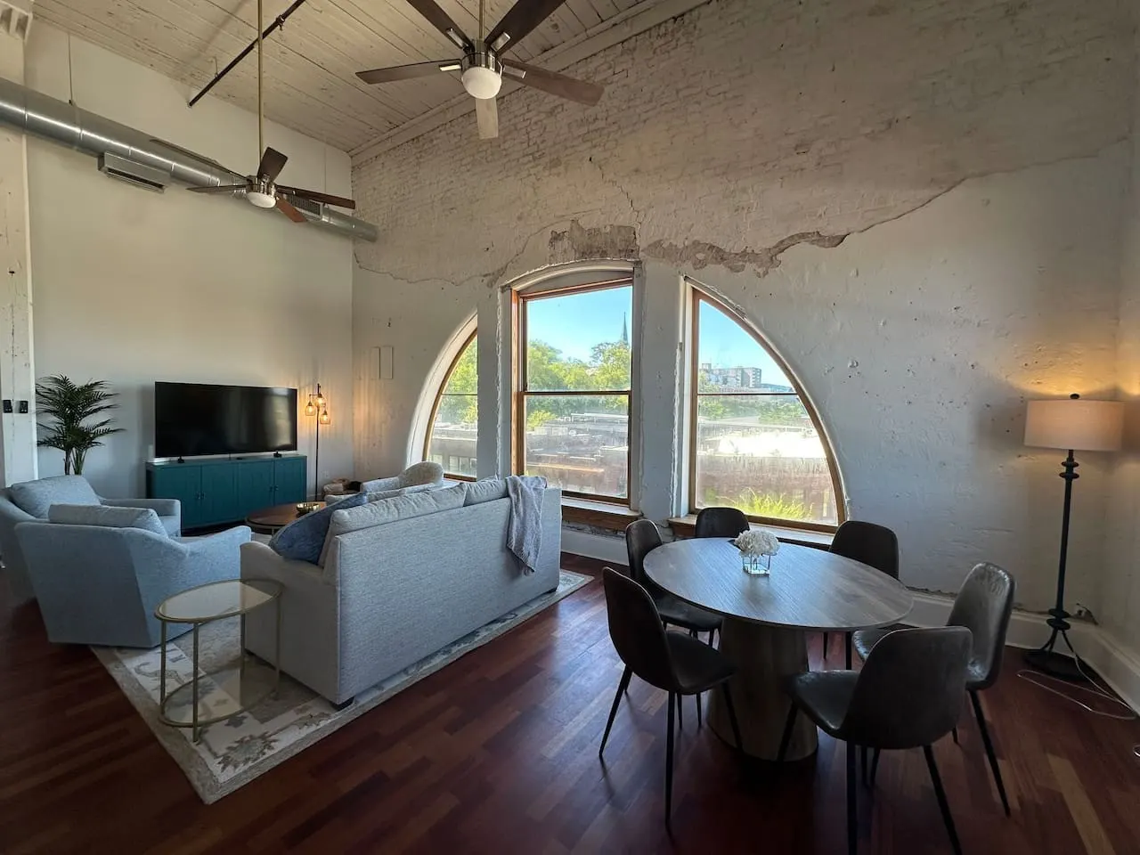 City Views & Comfort Heart of Downtown Knoxville 12