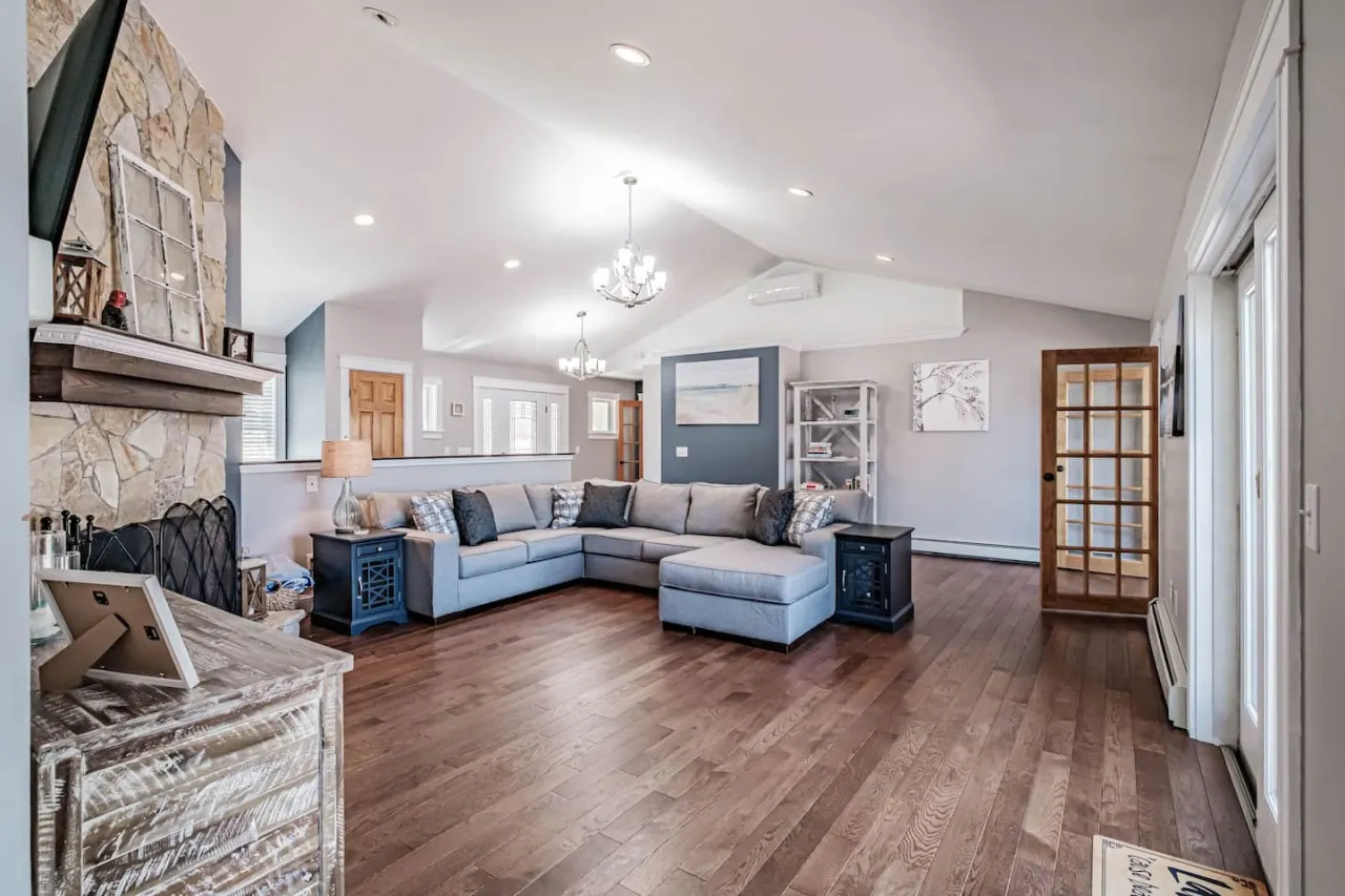Point Overlook- Stunning Sebago Lake House w. Game Room & Dock 20