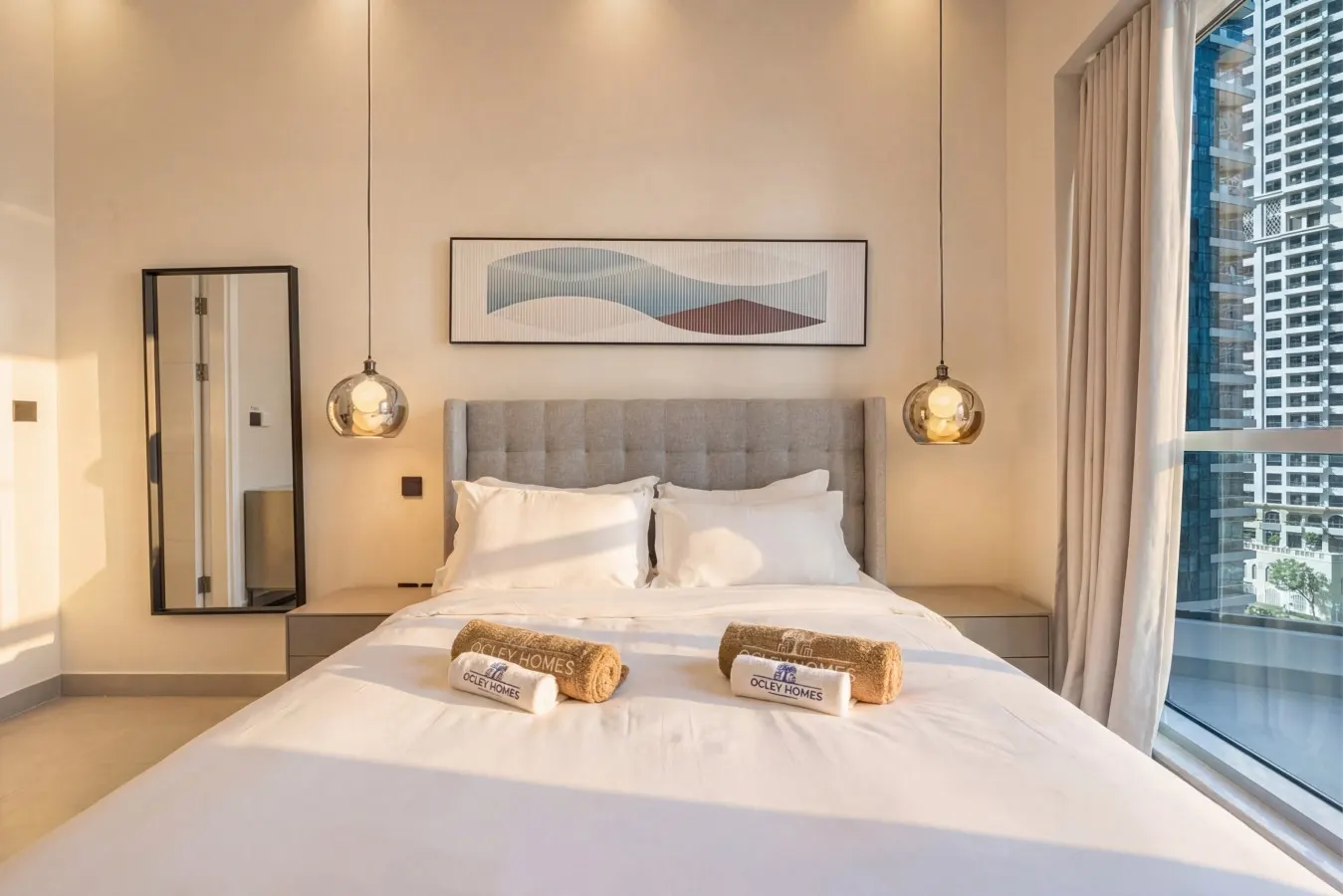 Spacious Central Marina Home 12
