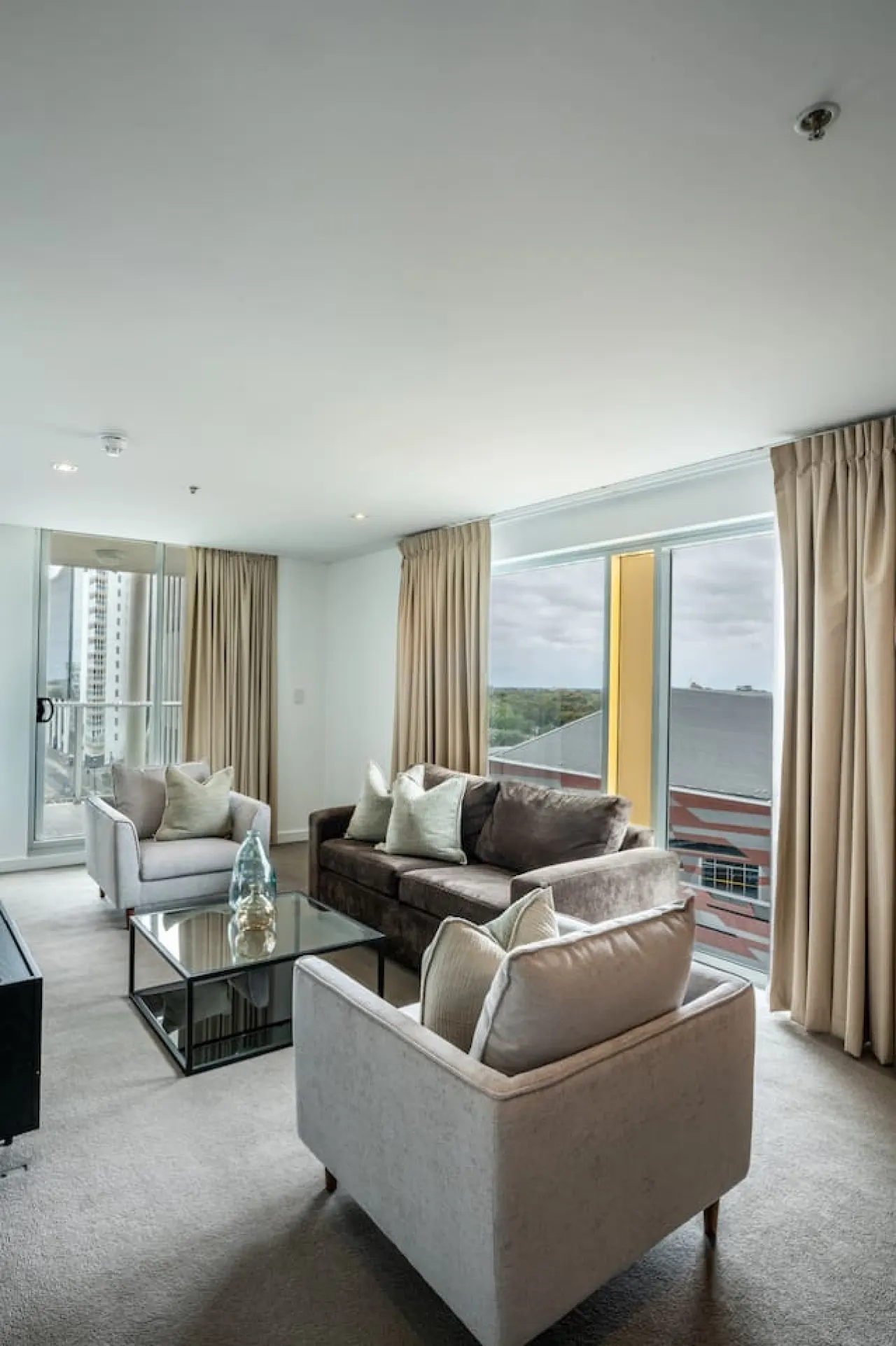 The North Star—Modern CBD Escape with Pool & Sauna 6