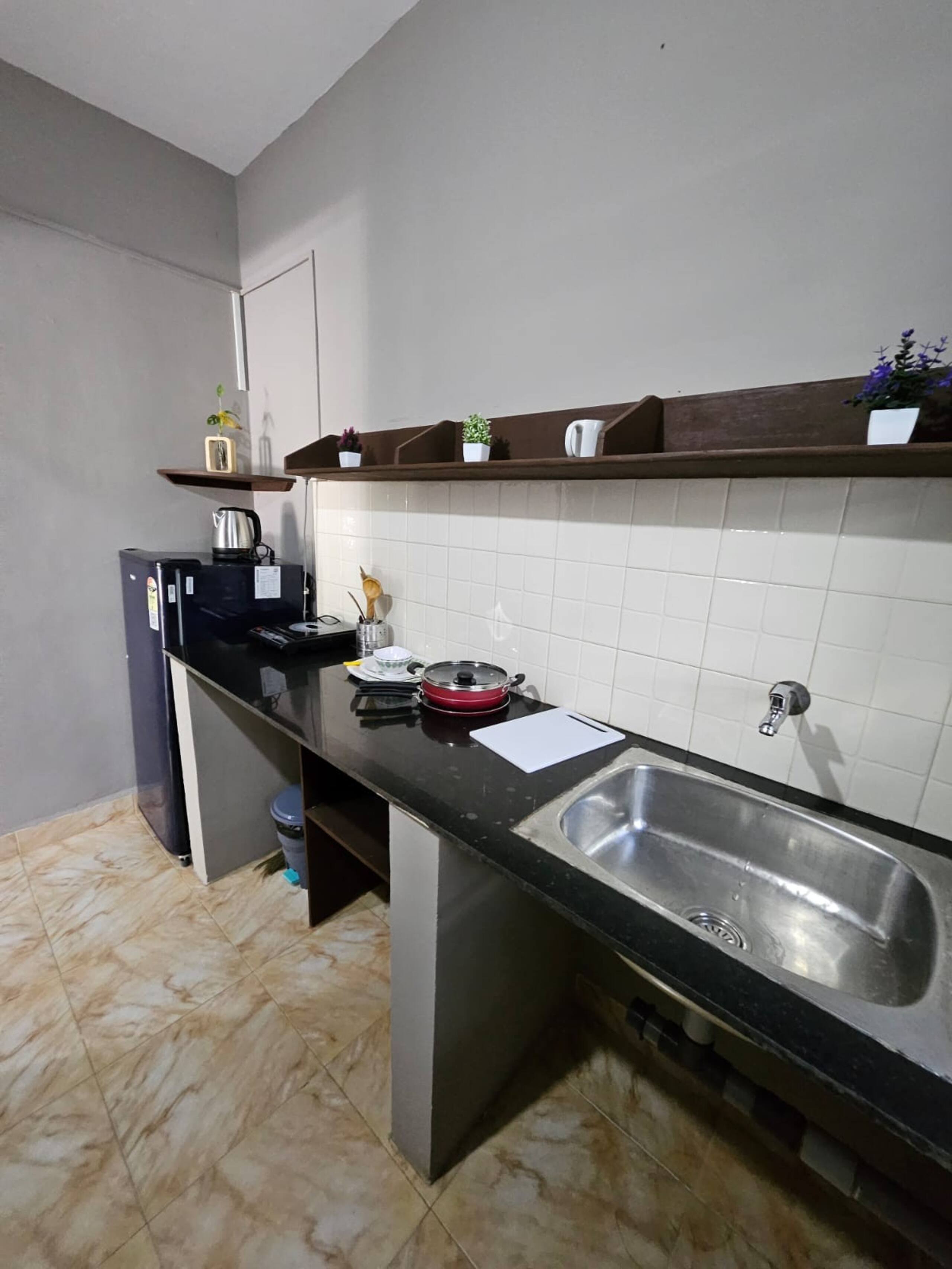 Villa 47|Spacious 1 BHK- B|Beach Side|Ac|Kitchen 8