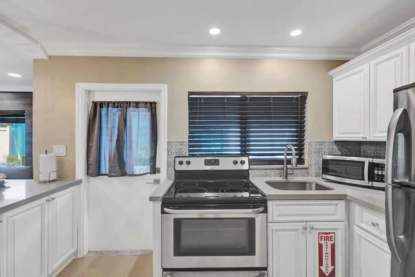 Monthly - 1212 Duplex Tranquil Getaway 10