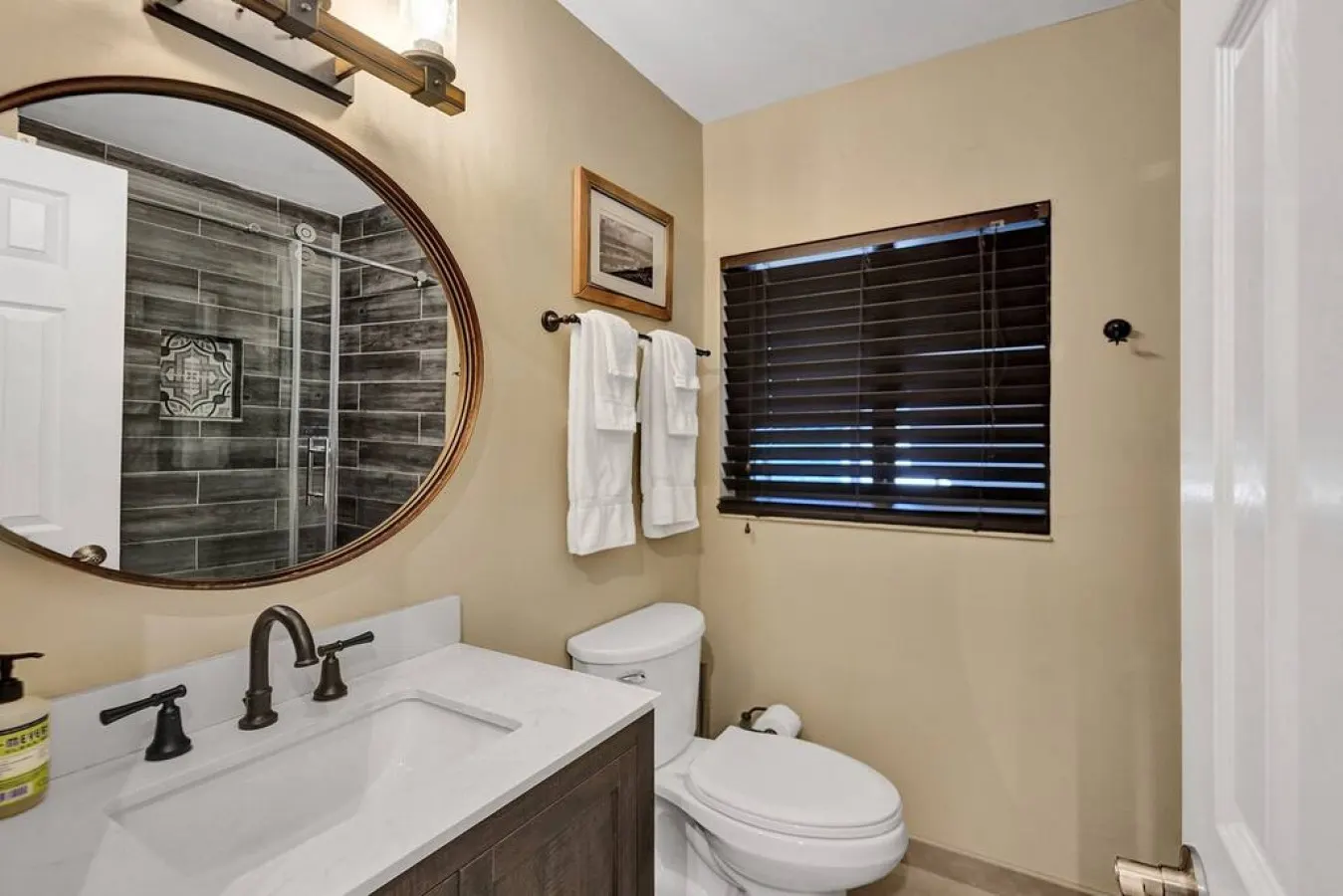 Monthly - 1212 Duplex Tranquil Getaway 15