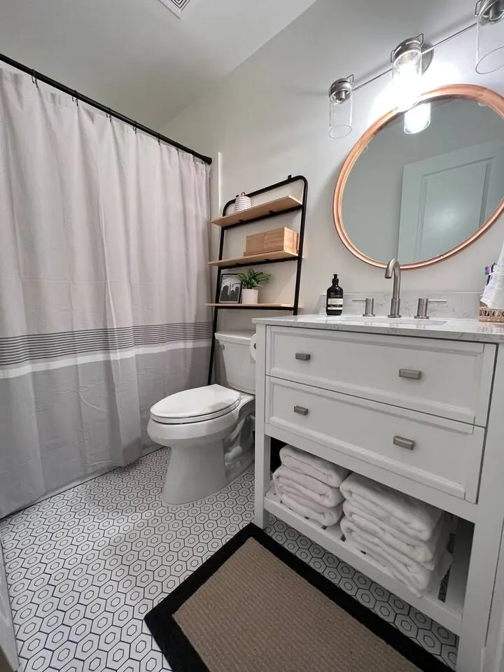 Walk to beach, pool, tennis, golf, restaurants, AC -Turtle Bay Hideaway 10