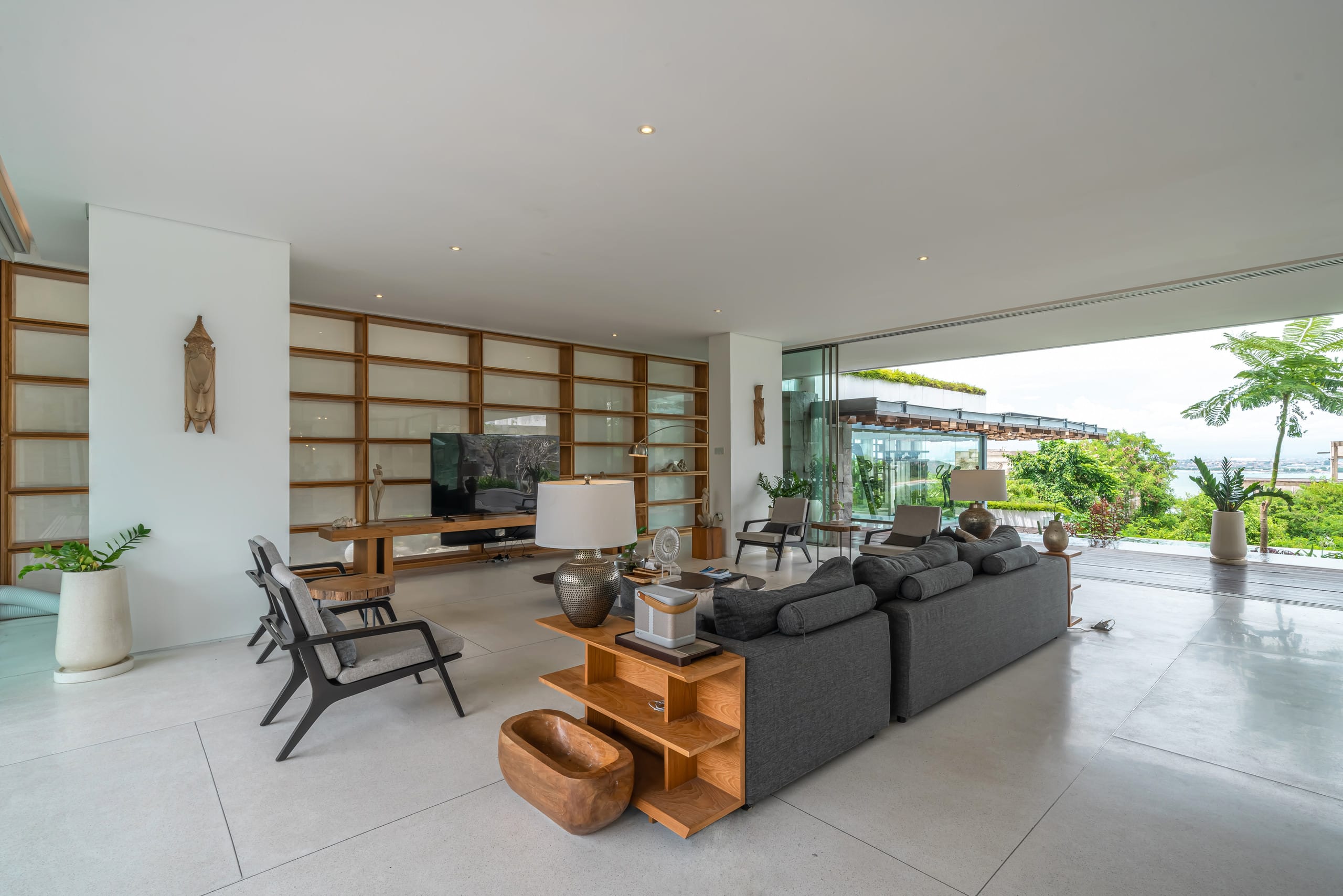 Beyond The Sea: Luxe Sea View Villa in Jimbaran 15