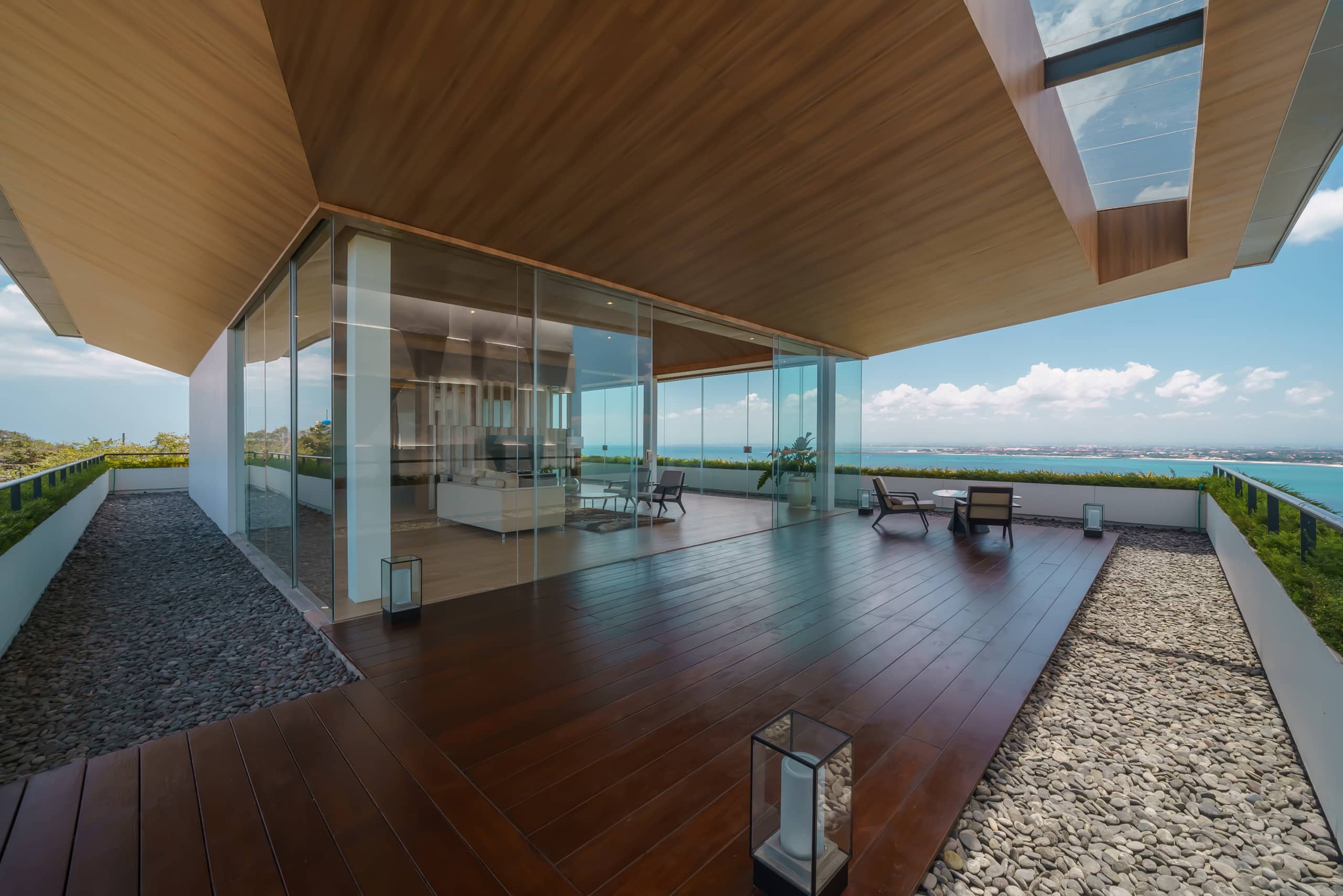 Beyond The Sea: Luxe Sea View Villa in Jimbaran 37