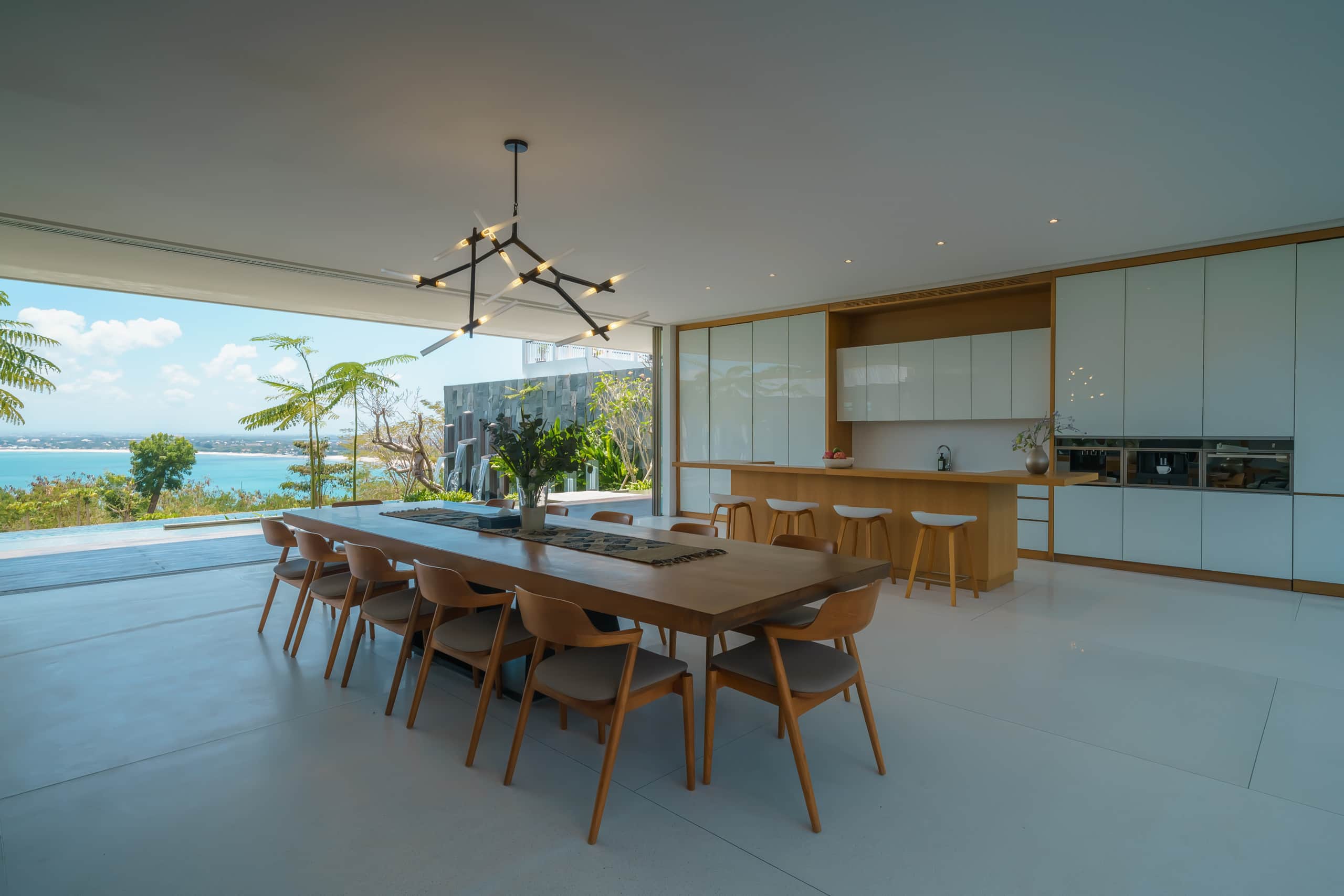 Beyond The Sea: Luxe Sea View Villa in Jimbaran 18