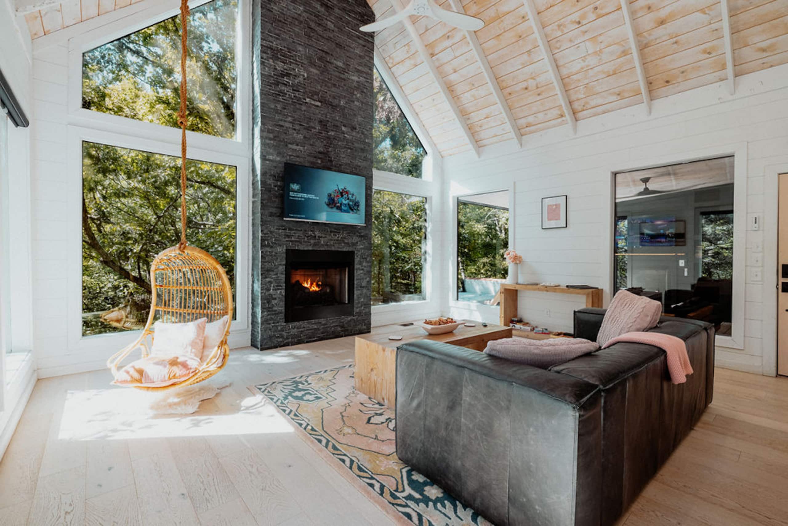 Sauna Hot Tub Creek Romantic Forest Cabin
