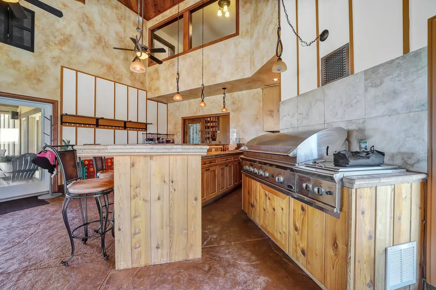 Heated Pool/Canyon Rim/Arcade/Theater/Sleeps 32 — photo 4
