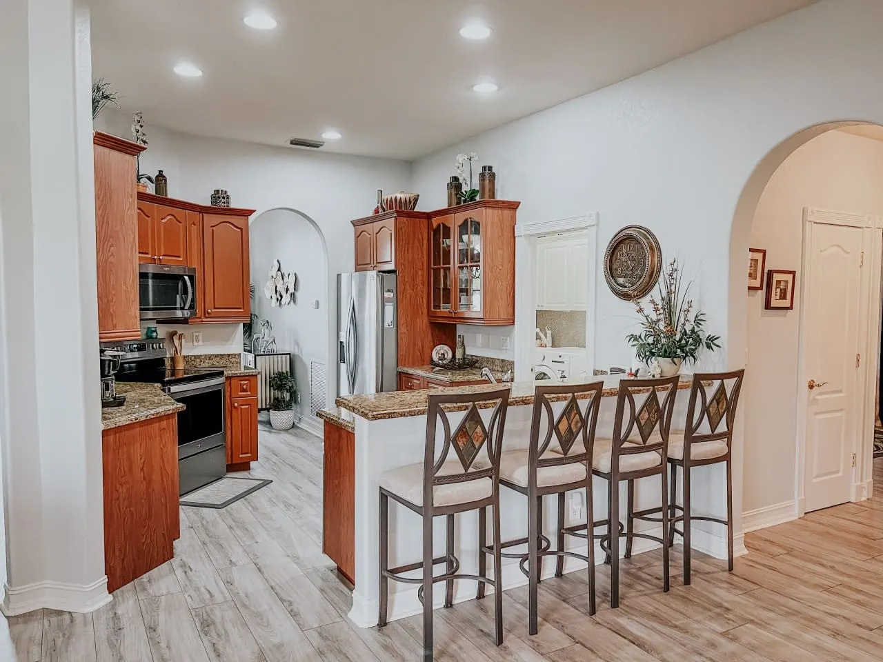 Grand Retreat near Englewood Beach 20