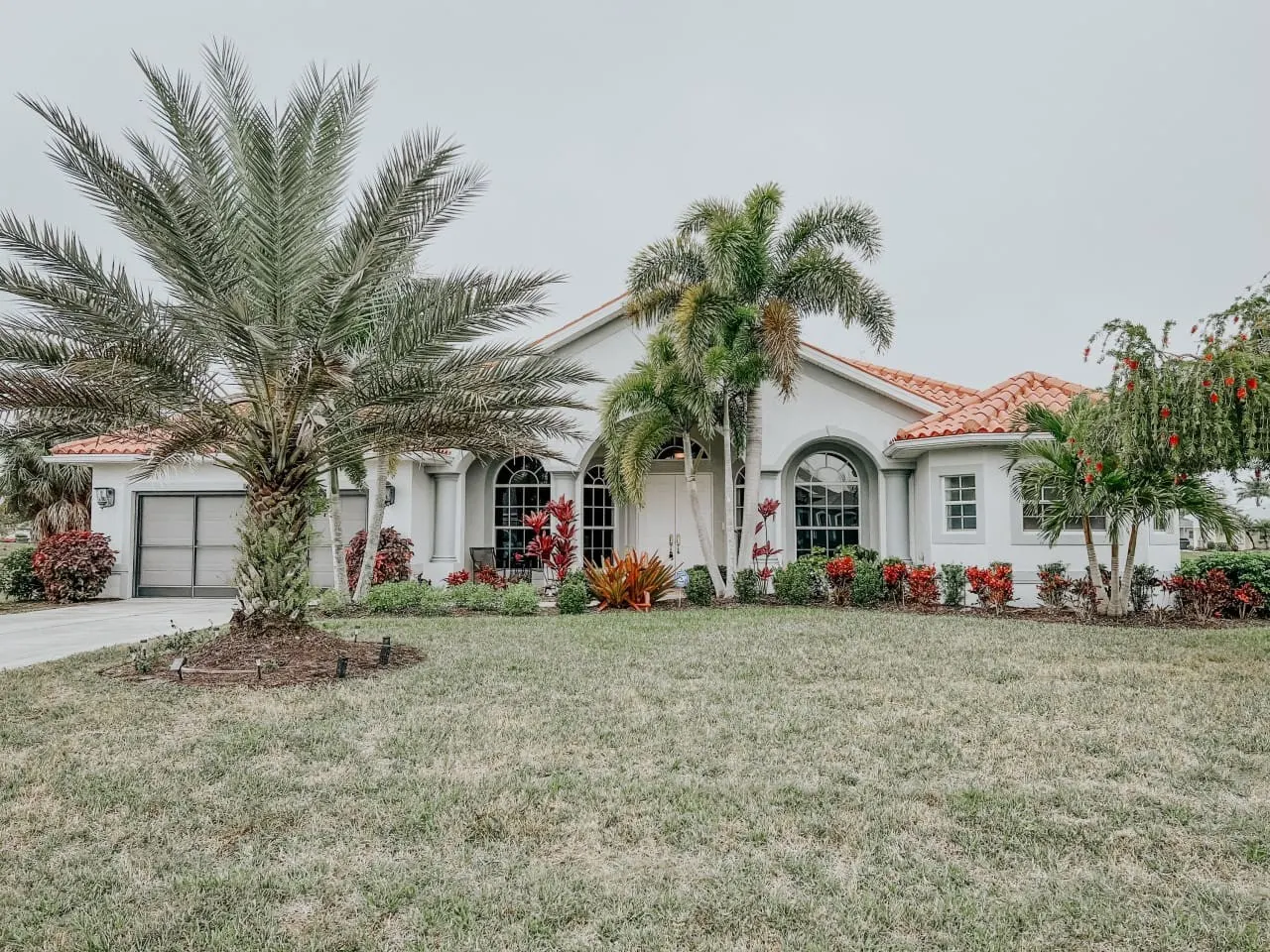 Grand Retreat near Englewood Beach — photo 5
