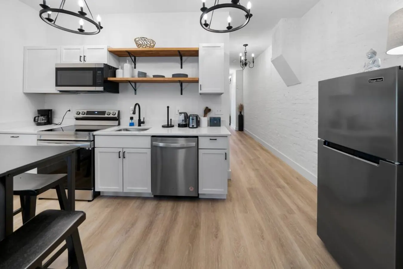 Spacious and Modern 3BR near Downtown/Walnut Hills 14