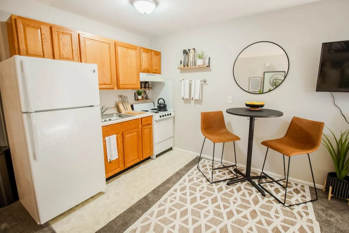 The Buckeye Amara Studio Apt 3
