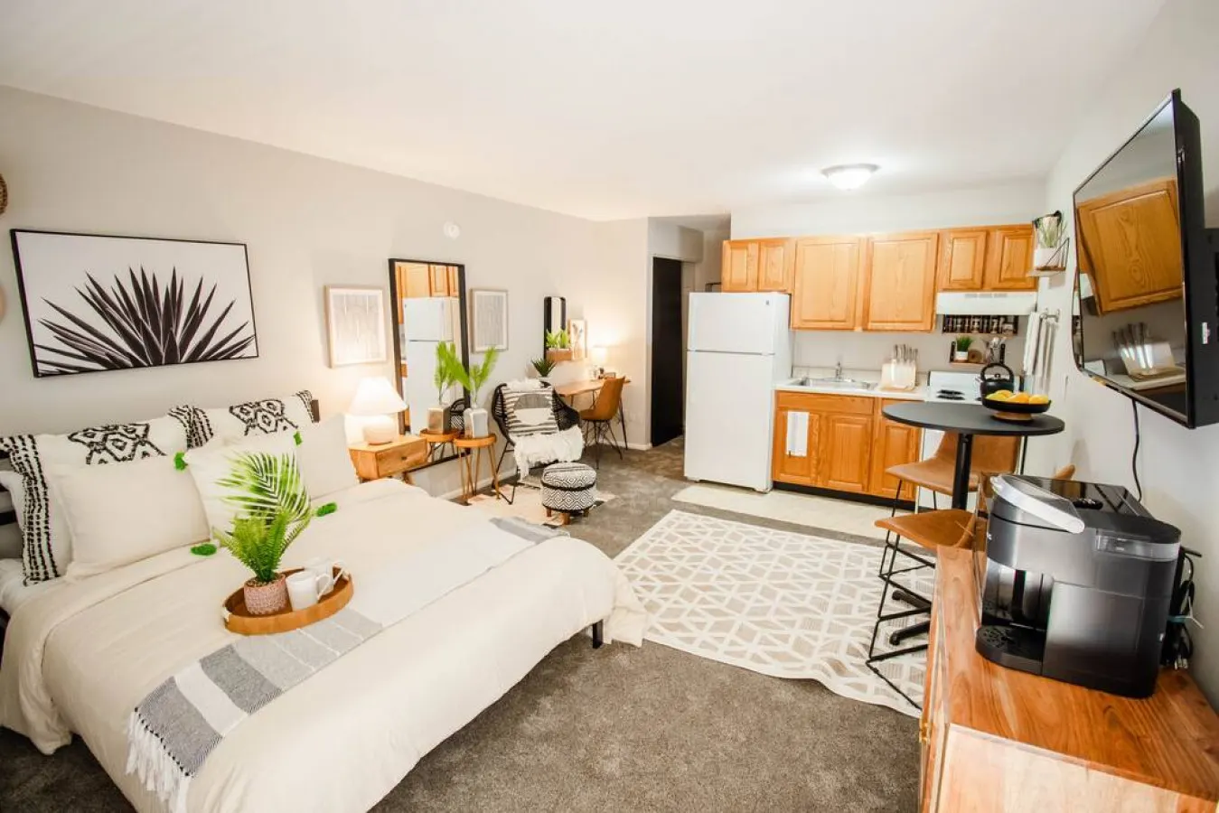 The Buckeye Amara Studio Apt 6