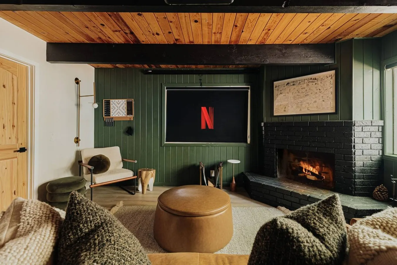 Rockspray Designer Retreat| Deck, Arcade Games, AC